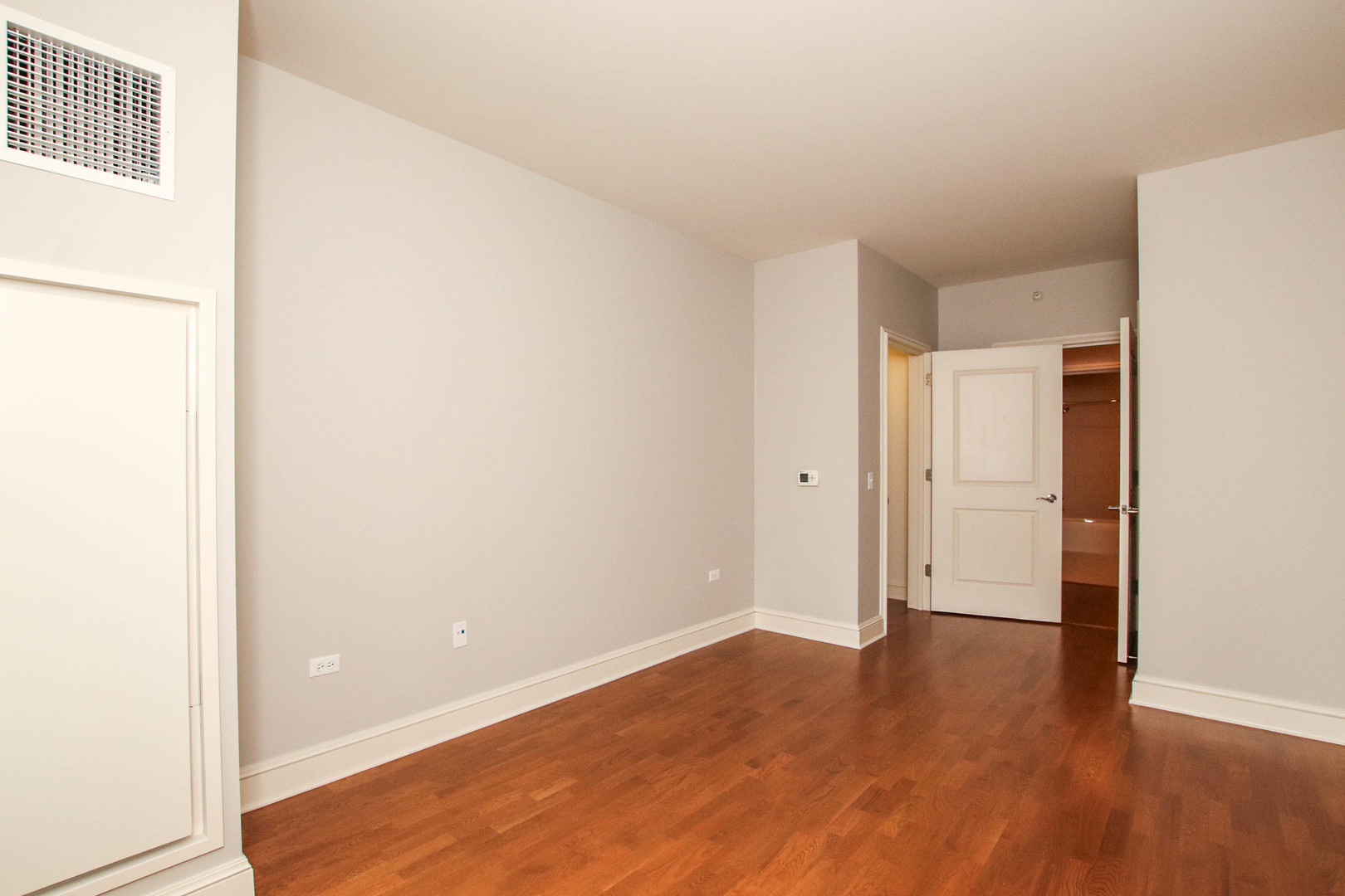850 N Lake Shore Drive Unit: 1310