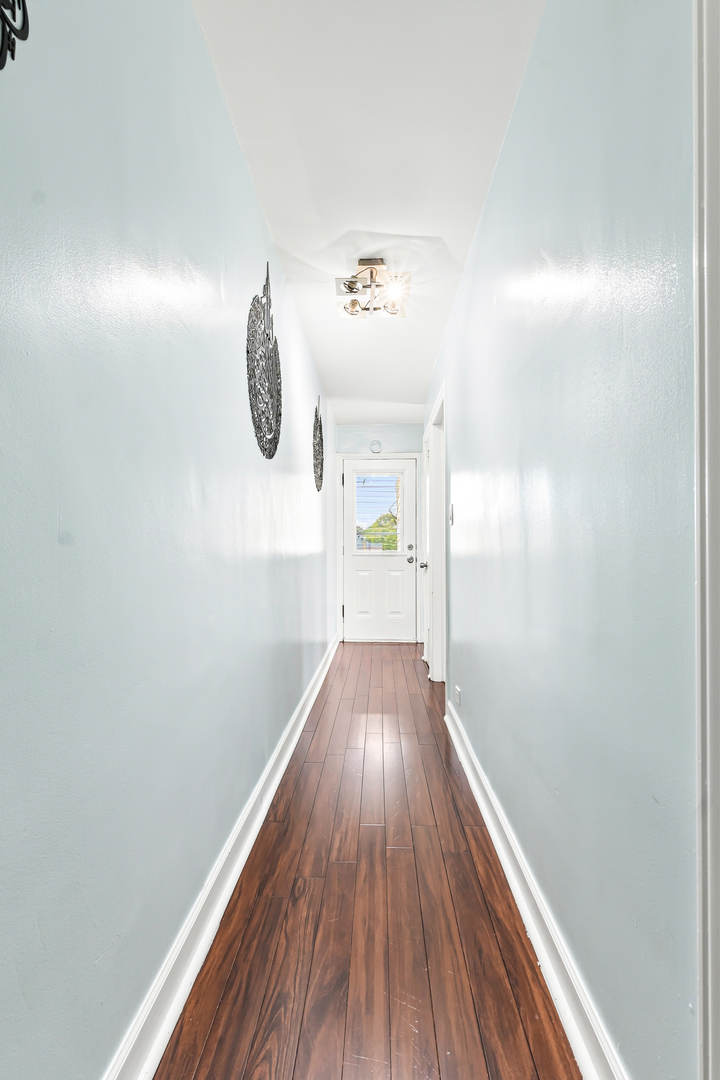 5342 N CALIFORNIA Avenue Unit: 2N