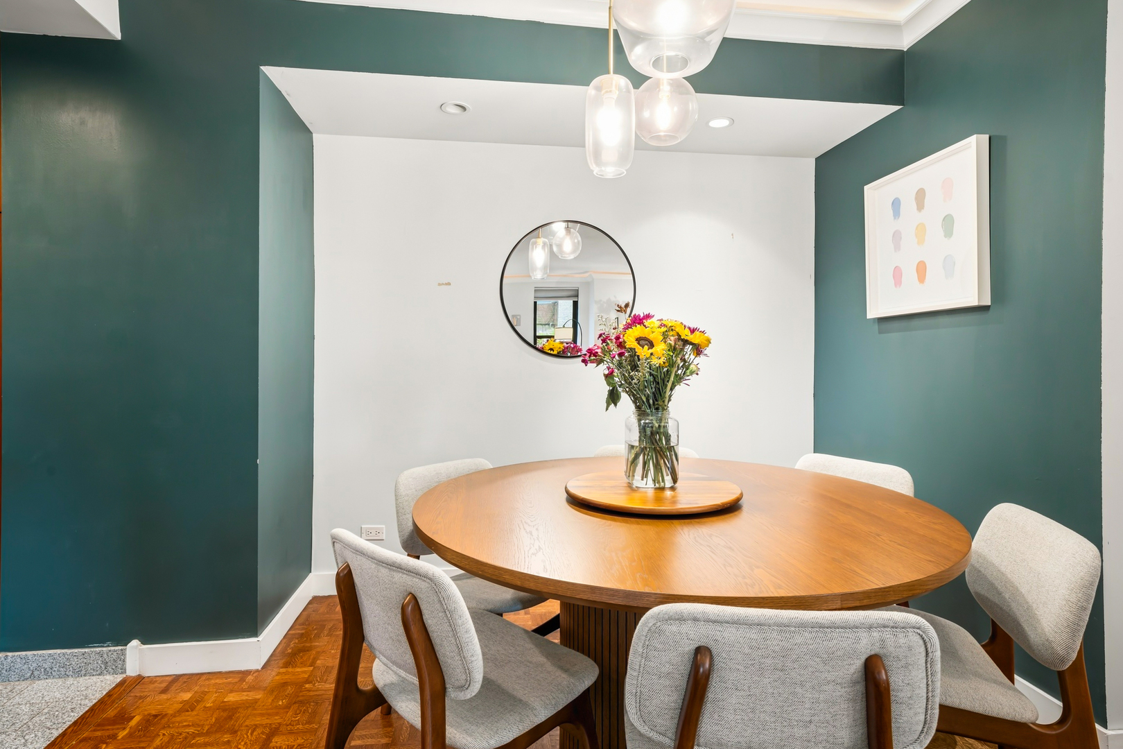 2100 N Lincoln Park W Unit: 5EN