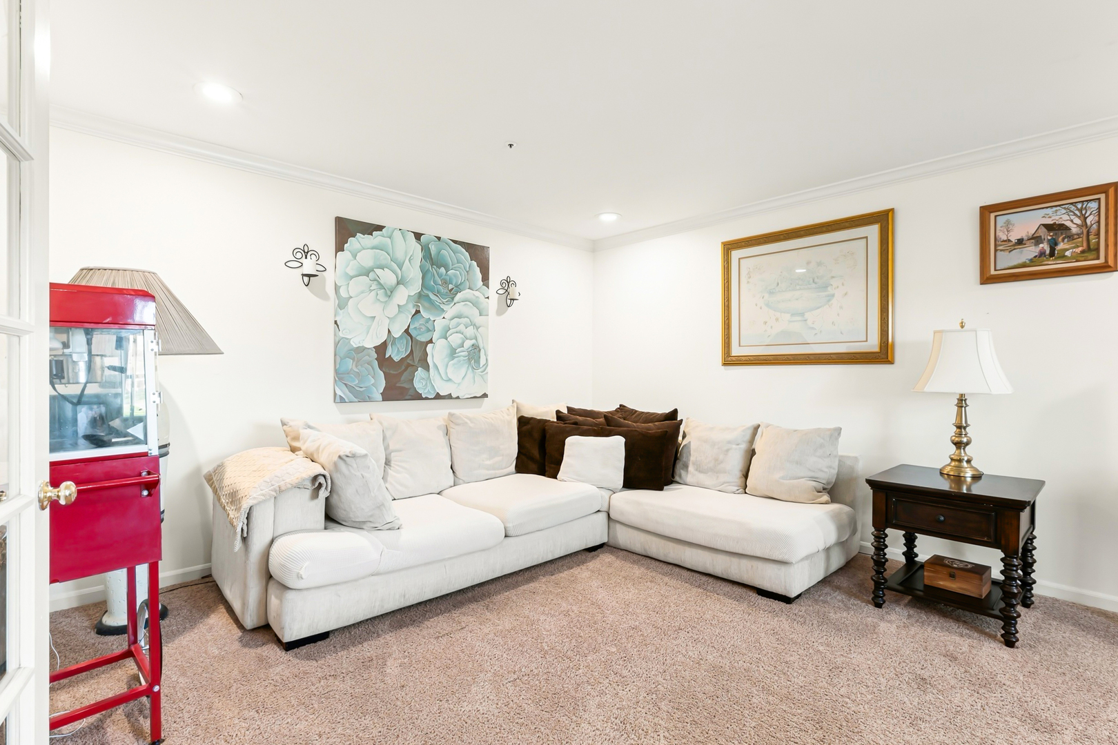 1376 Manassas Lane