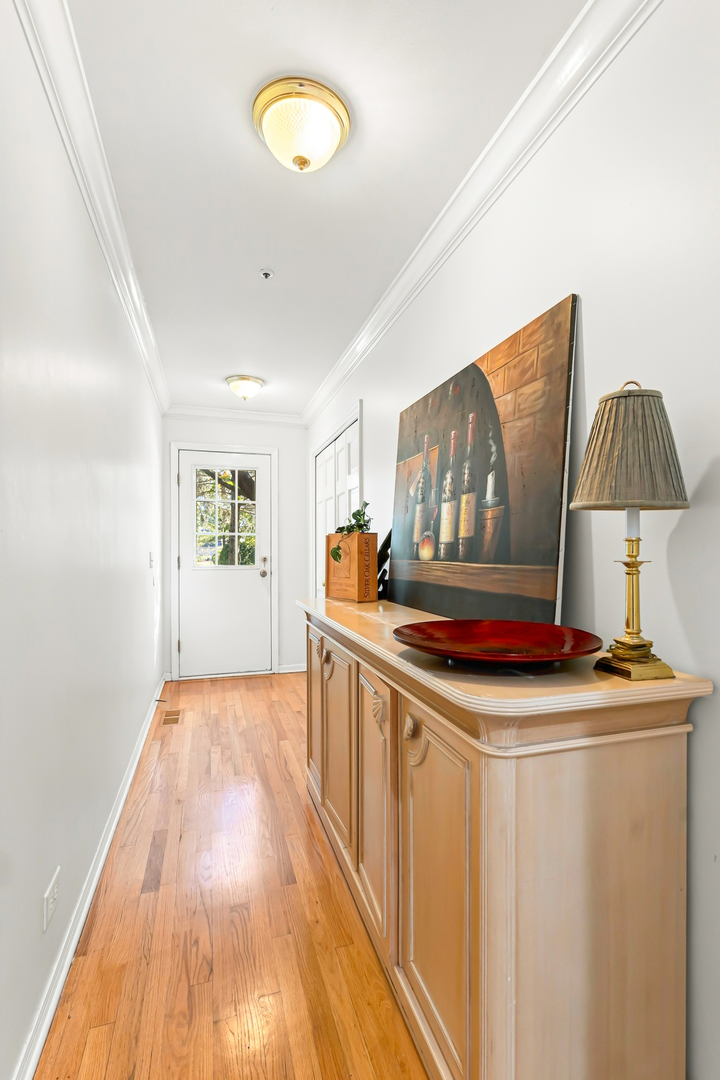 1376 Manassas Lane