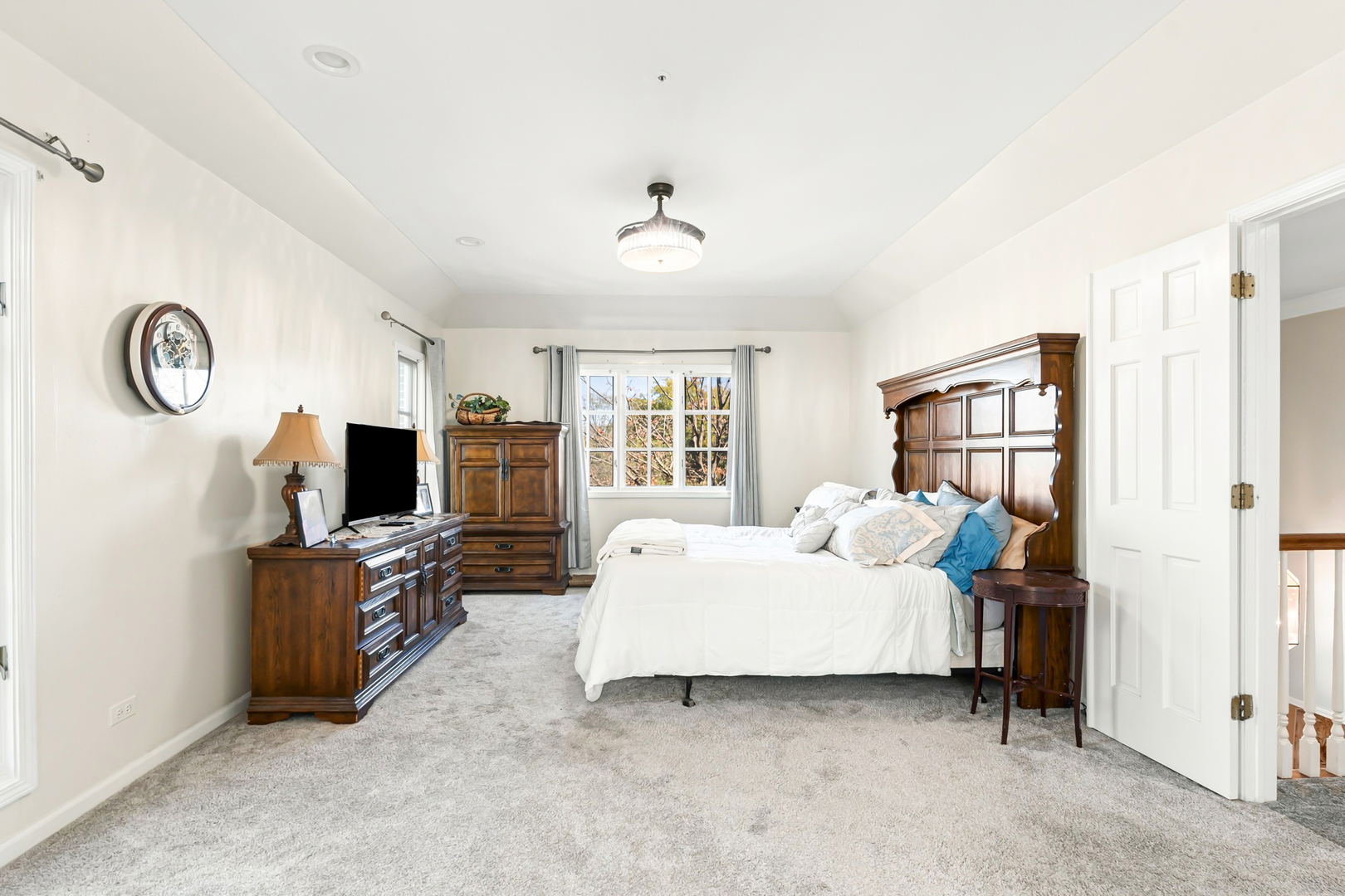 1376 Manassas Lane