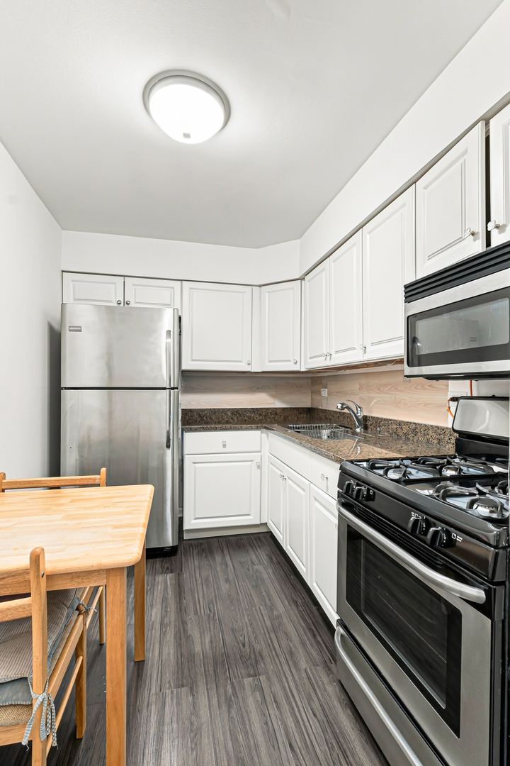 8541 Lotus Avenue Unit: 714