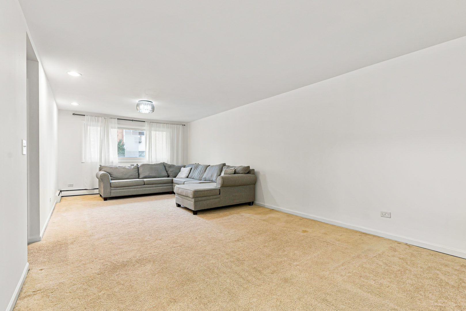 8541 Lotus Avenue Unit: 714