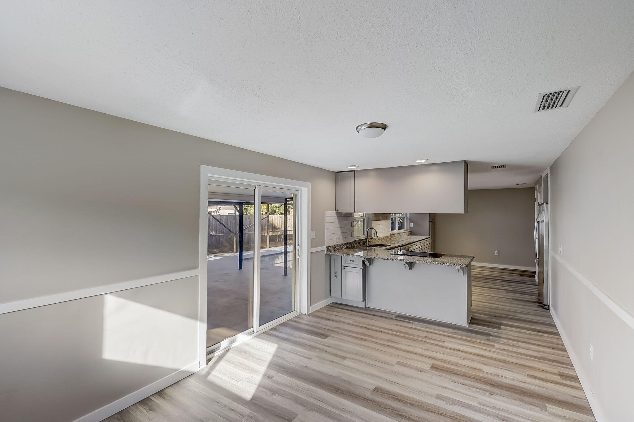 940 Kings Post Road