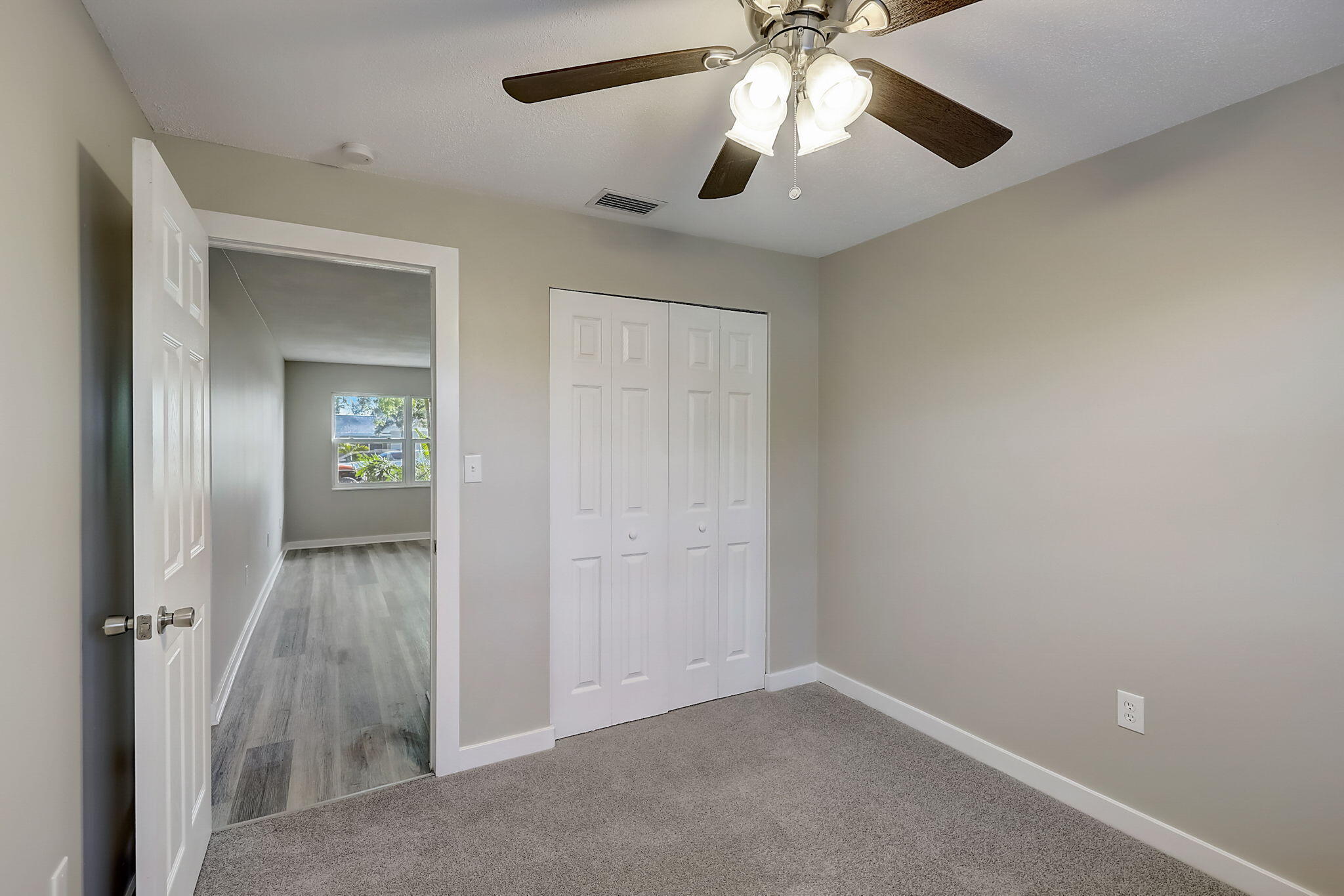 940 Kings Post Road
