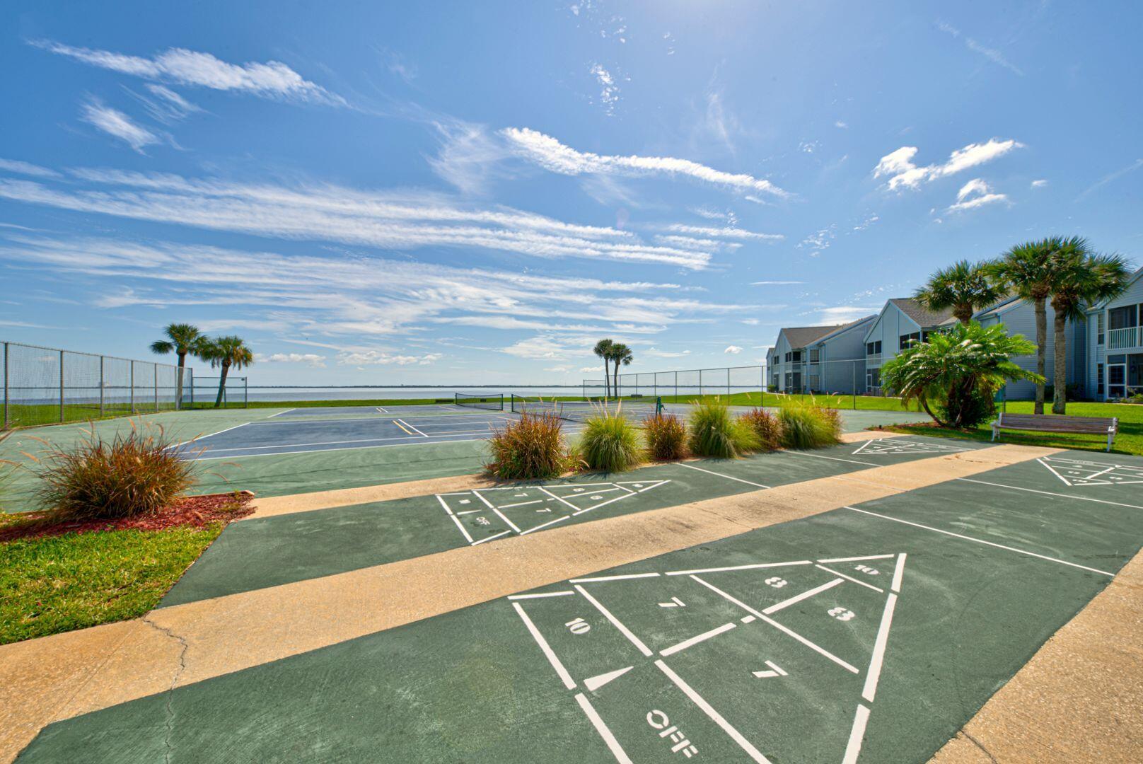 7430 N Highway 1, 103