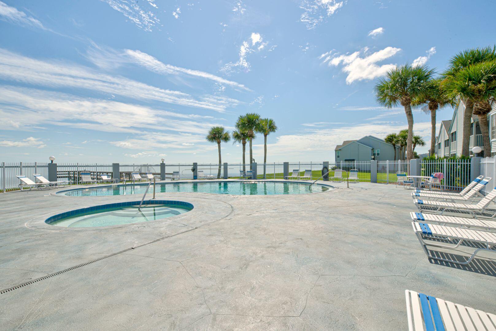 7430 N Highway 1, 103