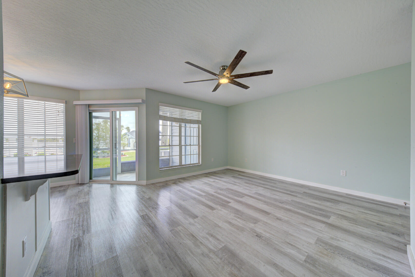7430 N Highway 1, 103