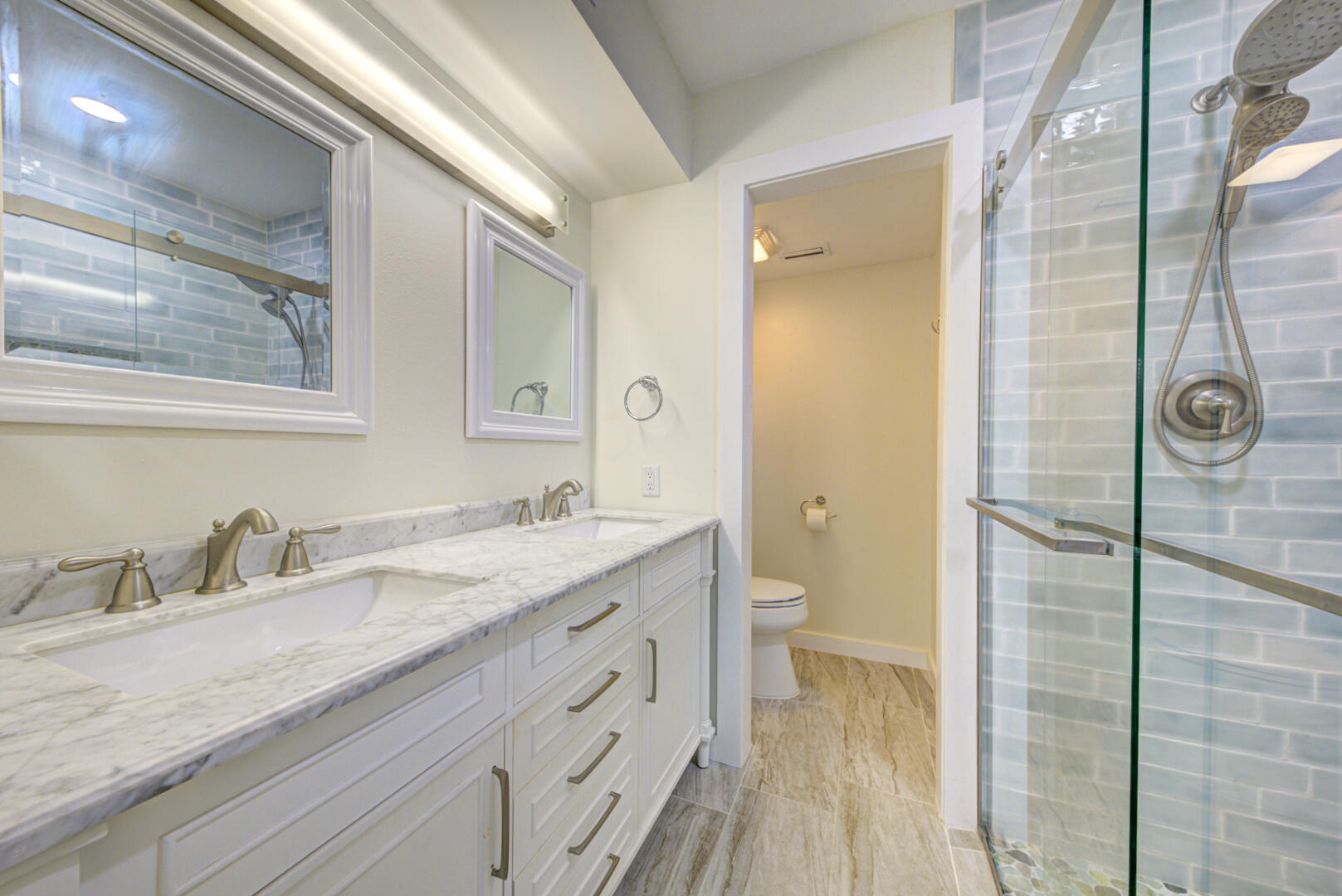 7430 N Highway 1, 103
