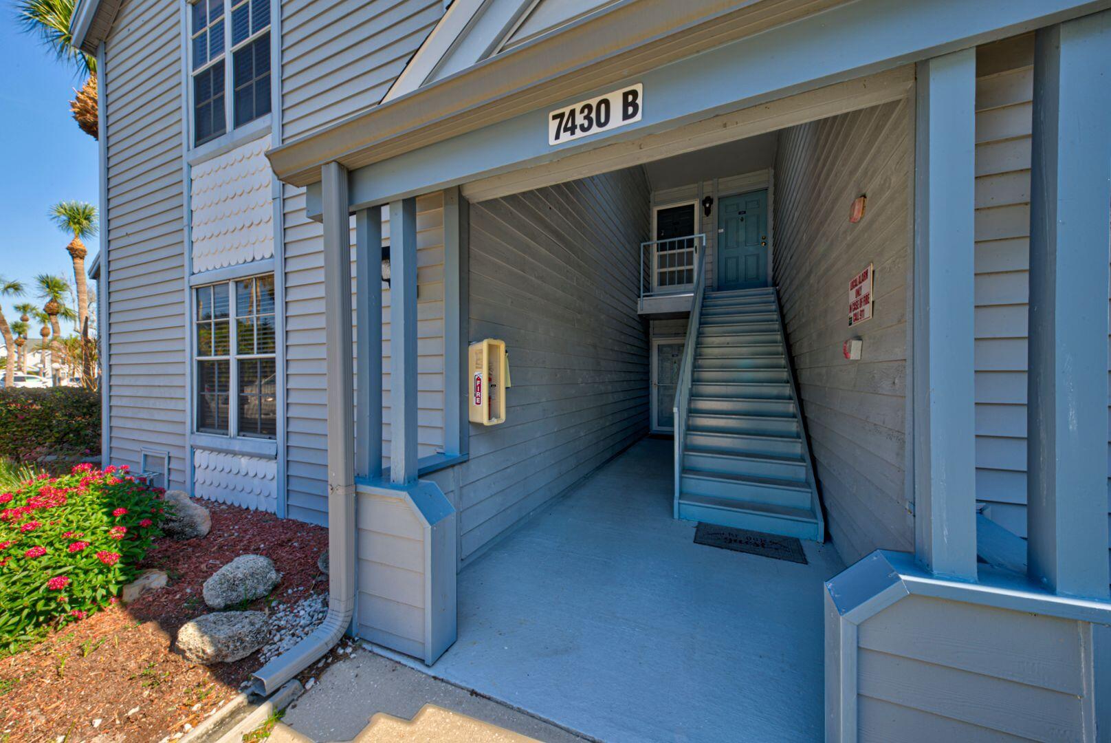 7430 N Highway 1, 103