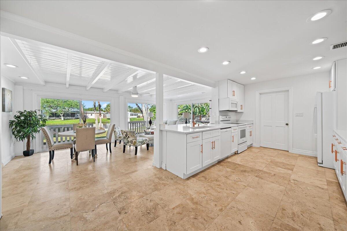 104 Boca Ciega Road