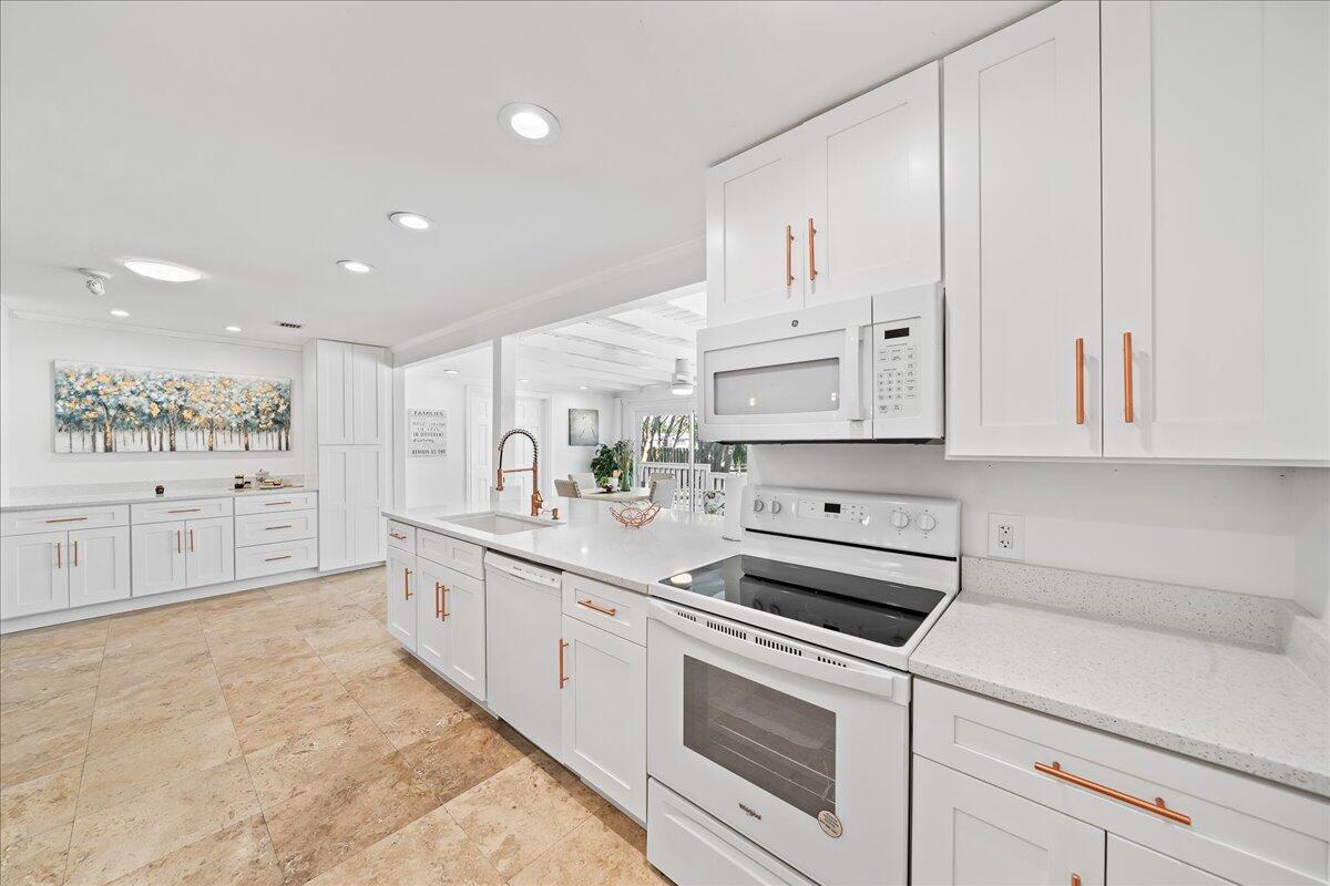 104 Boca Ciega Road