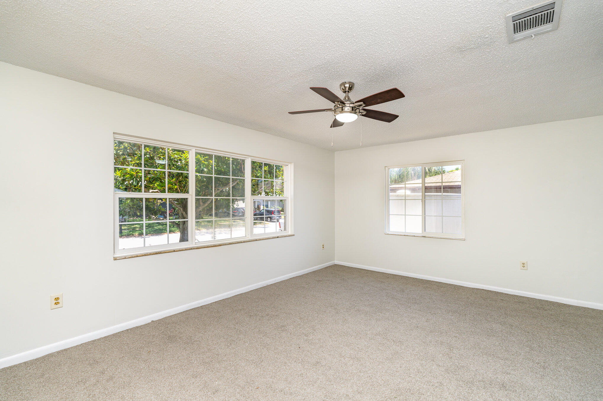 847 Berkshire Drive