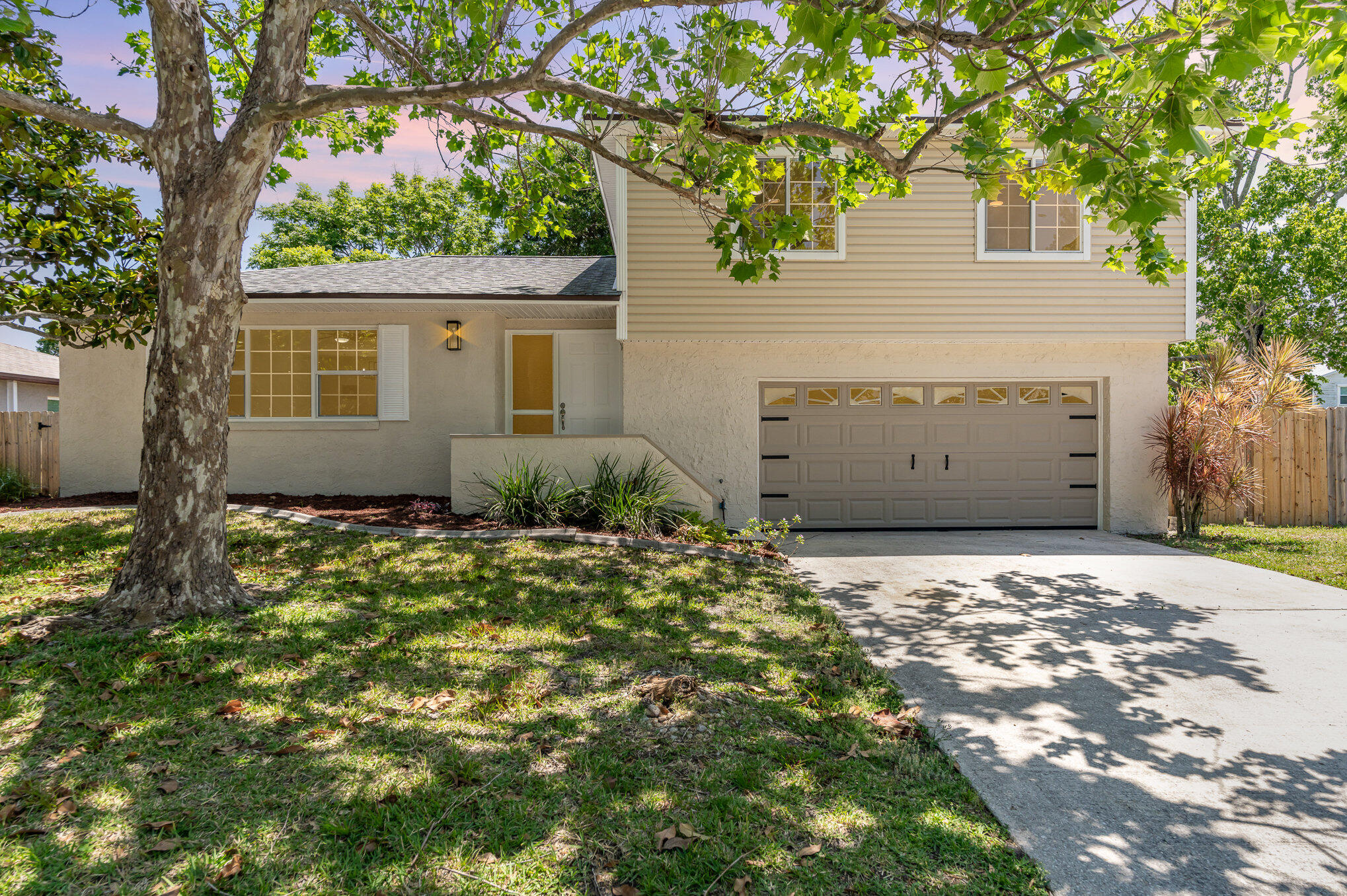847 Berkshire Drive