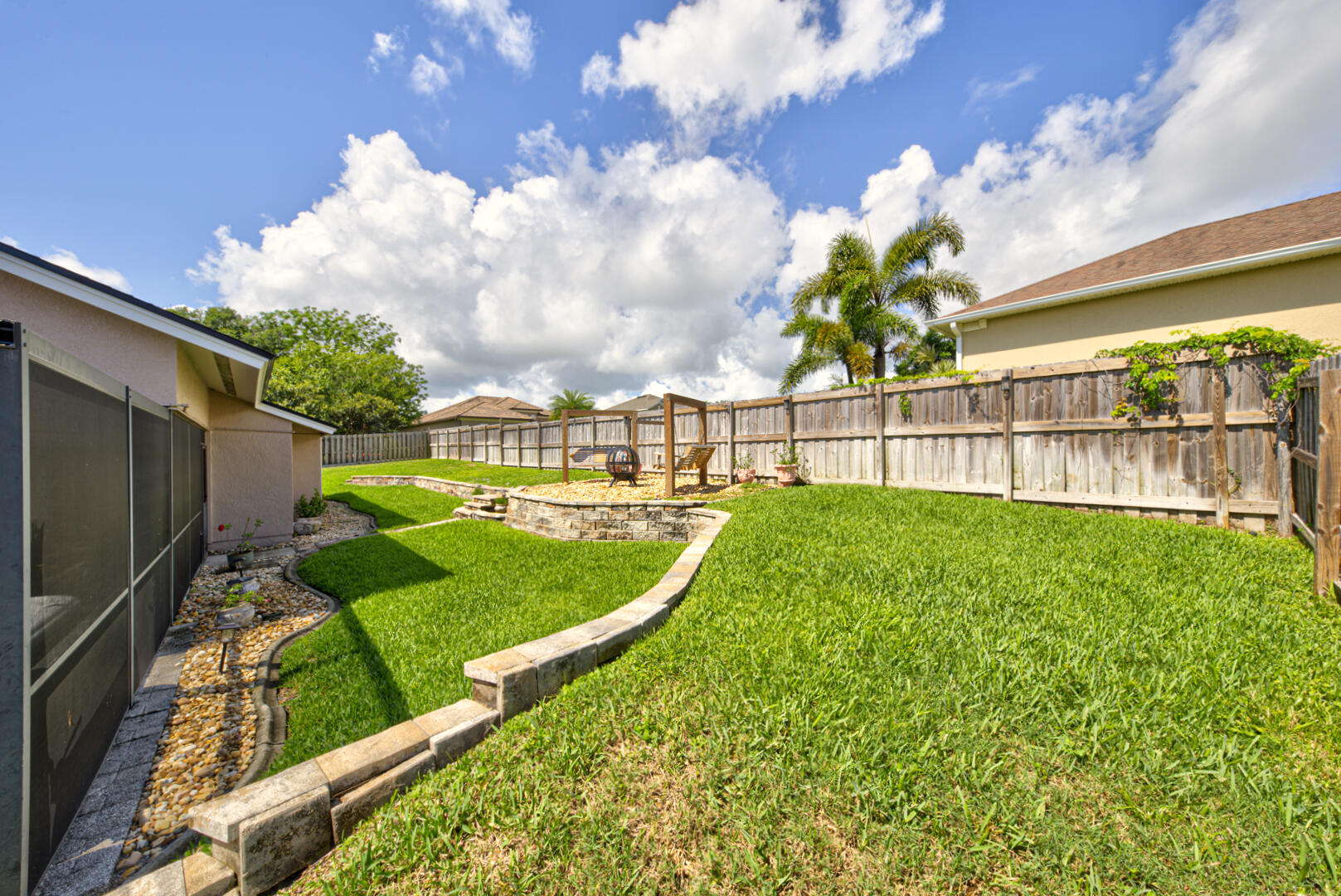 3928 Tanglewood Circle