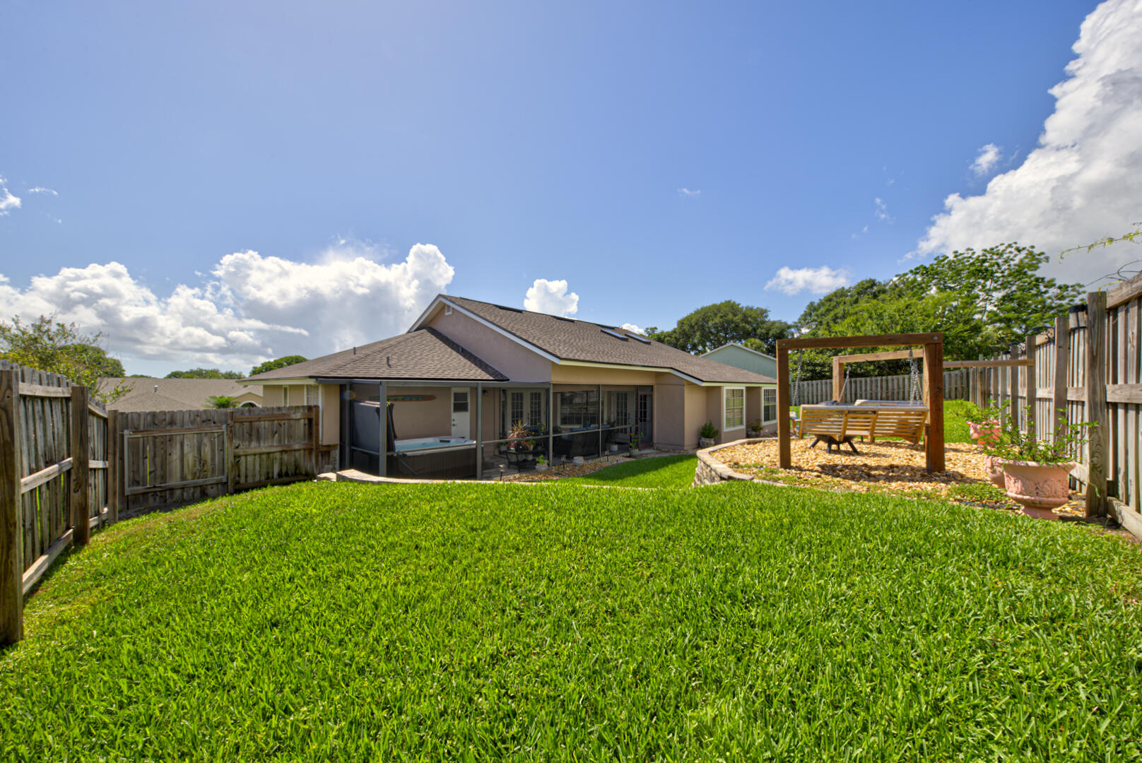 3928 Tanglewood Circle