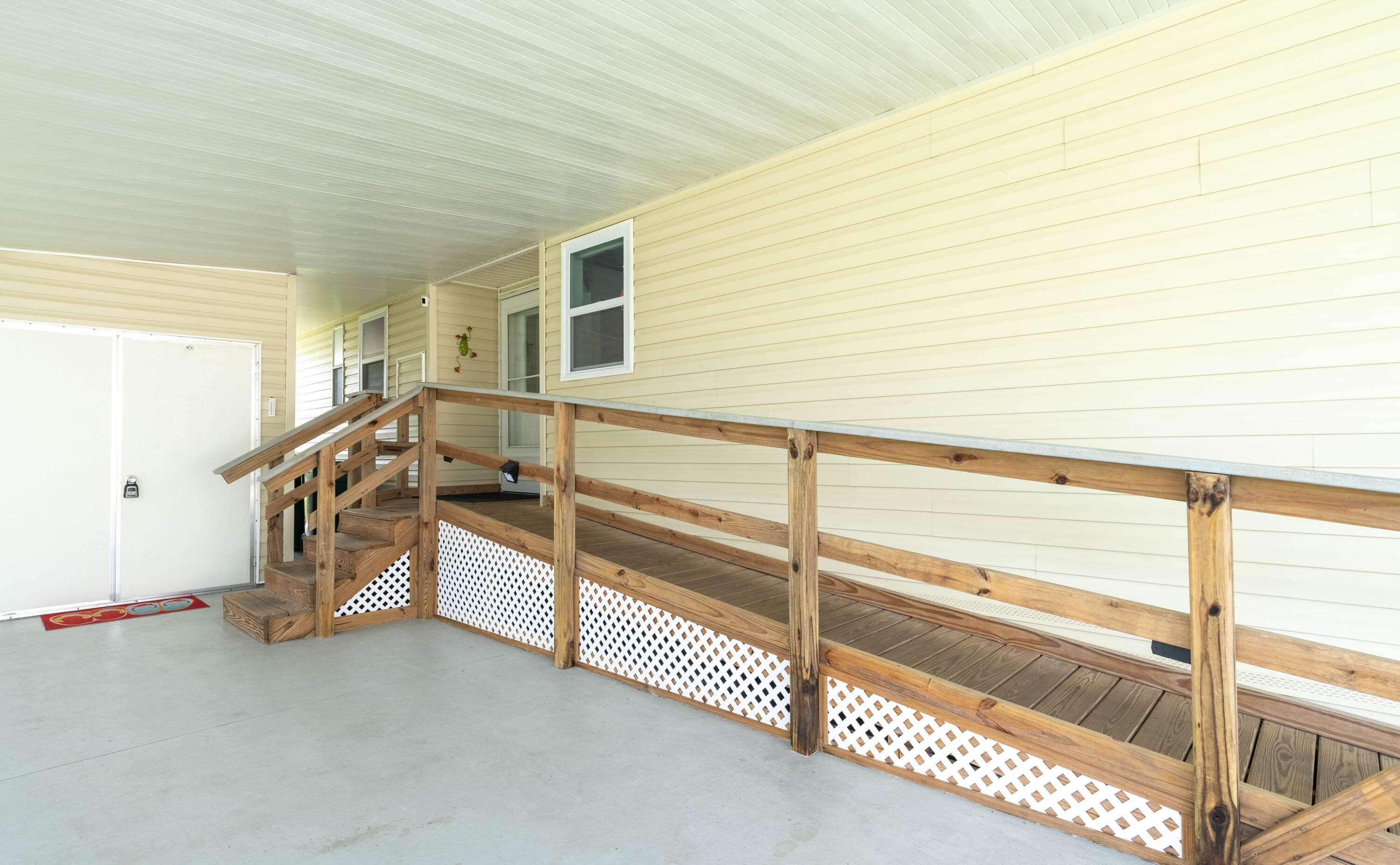 195 Woodsmill Blvd.