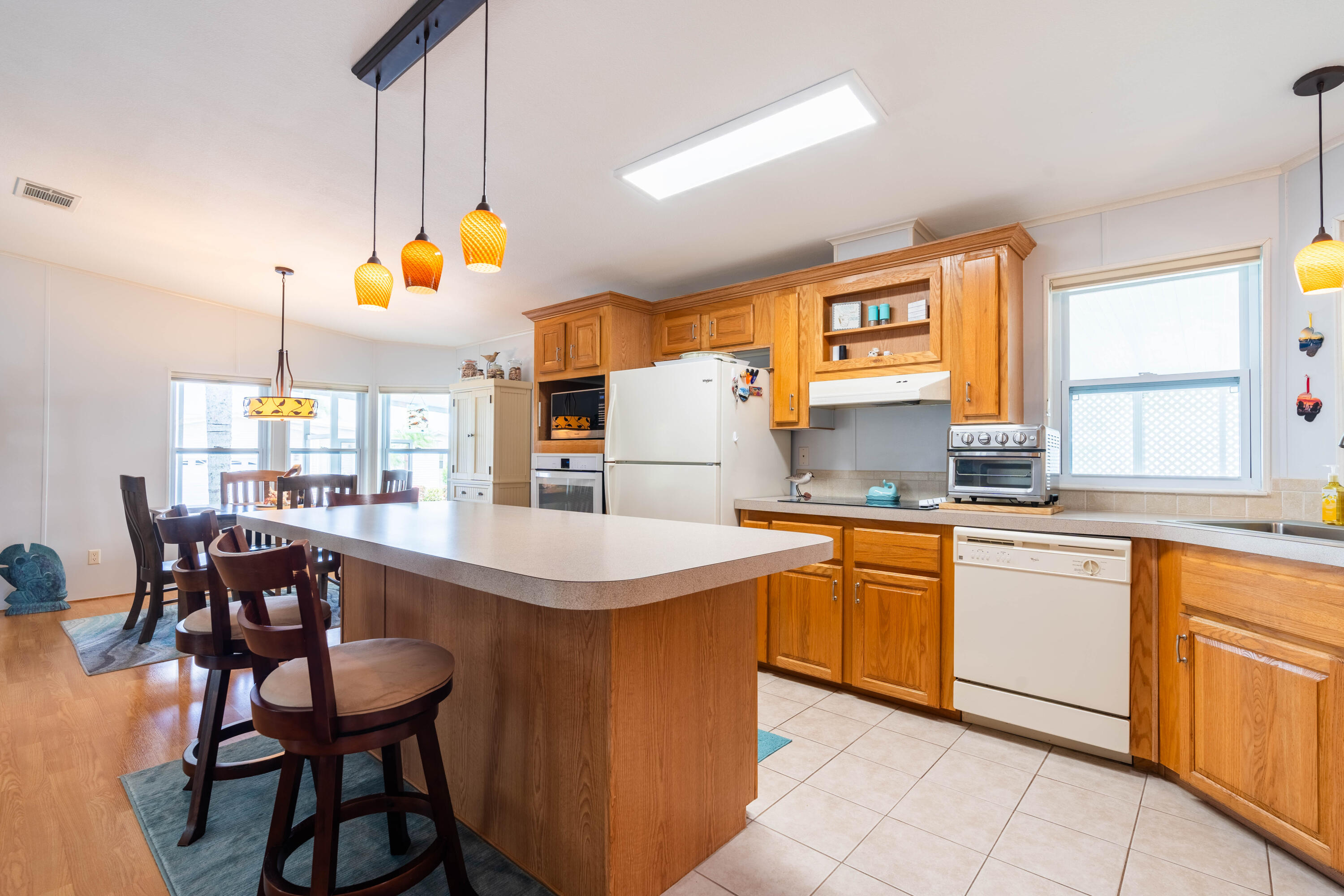 195 Woodsmill Blvd.