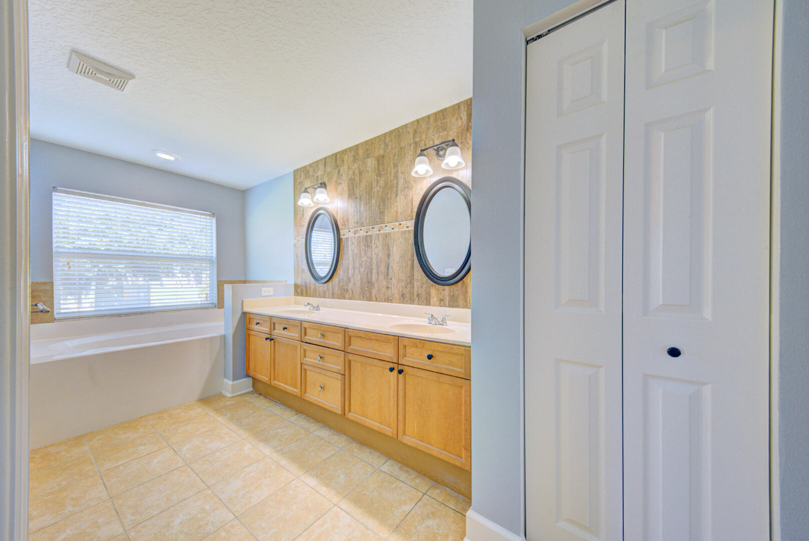 131 Portside Avenue, 105