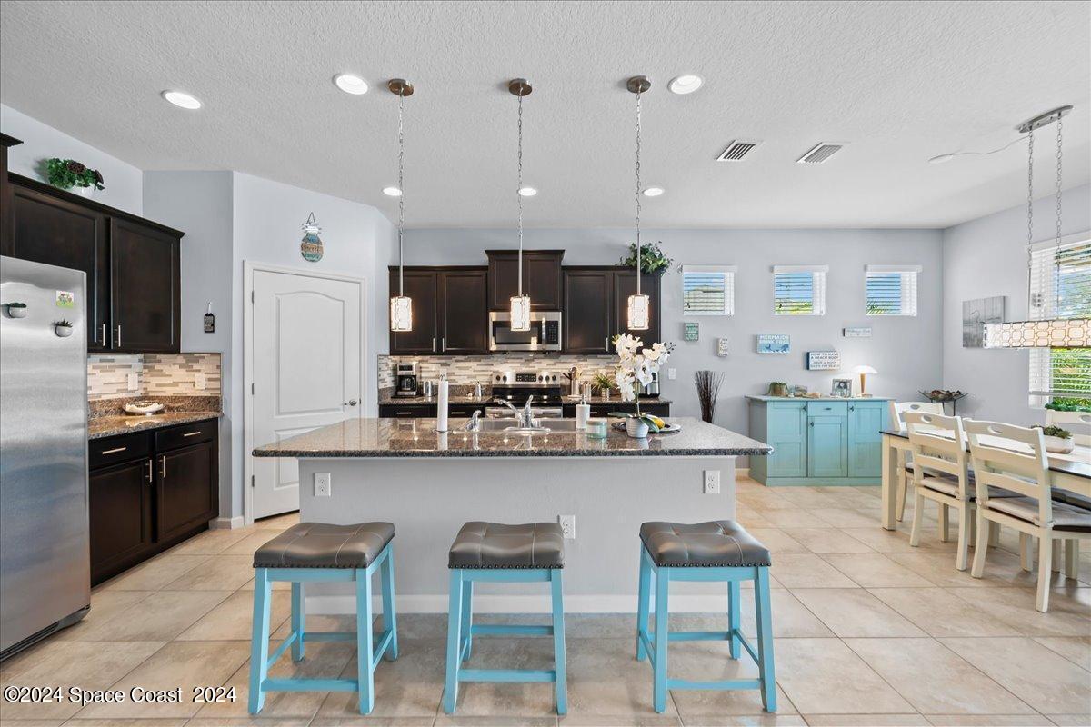 2321 Planter Ridge Court SE