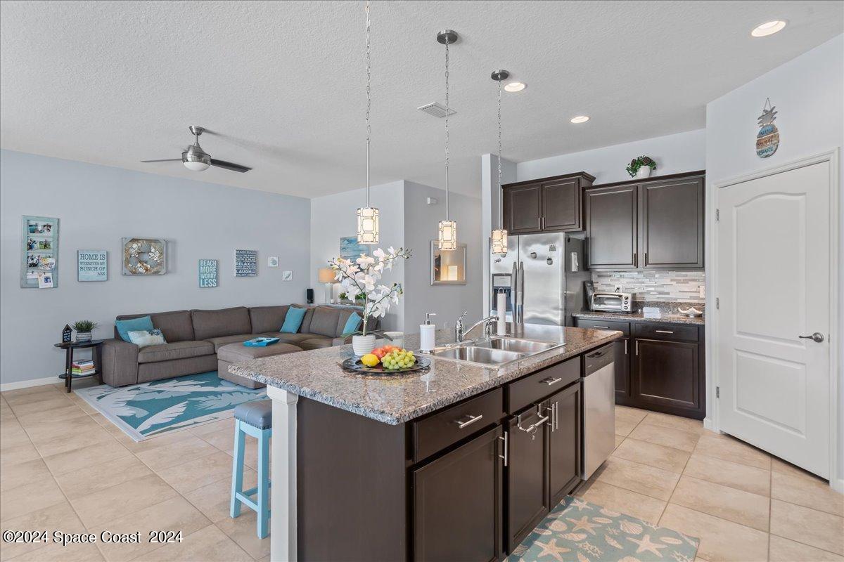 2321 Planter Ridge Court SE