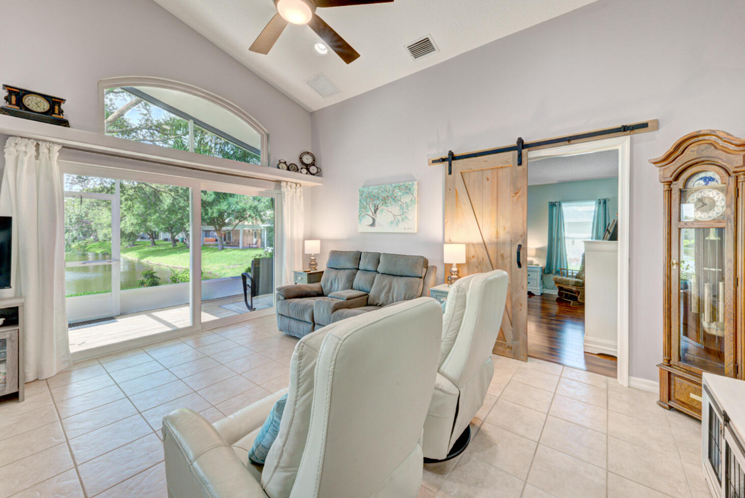 2081 Stratford Pointe Drive