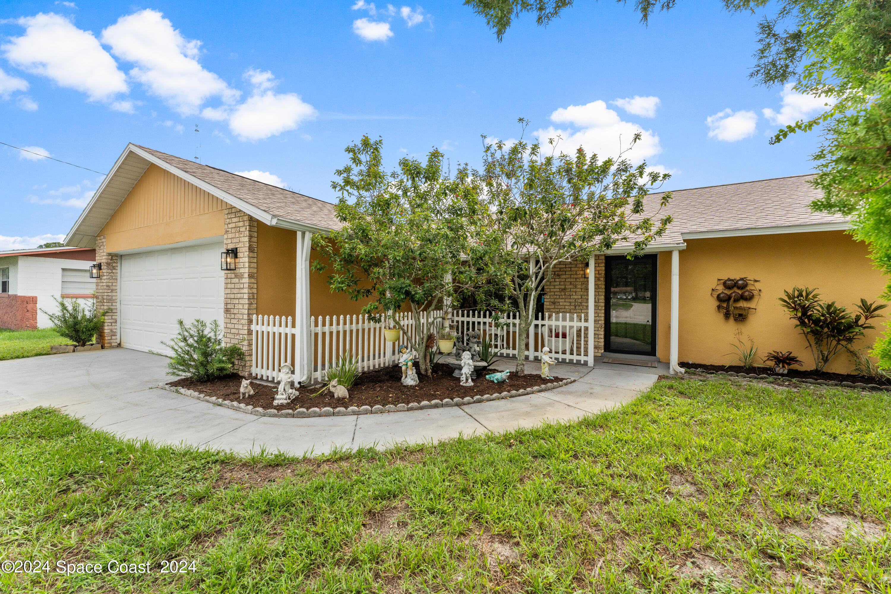 2175 White Sands Drive