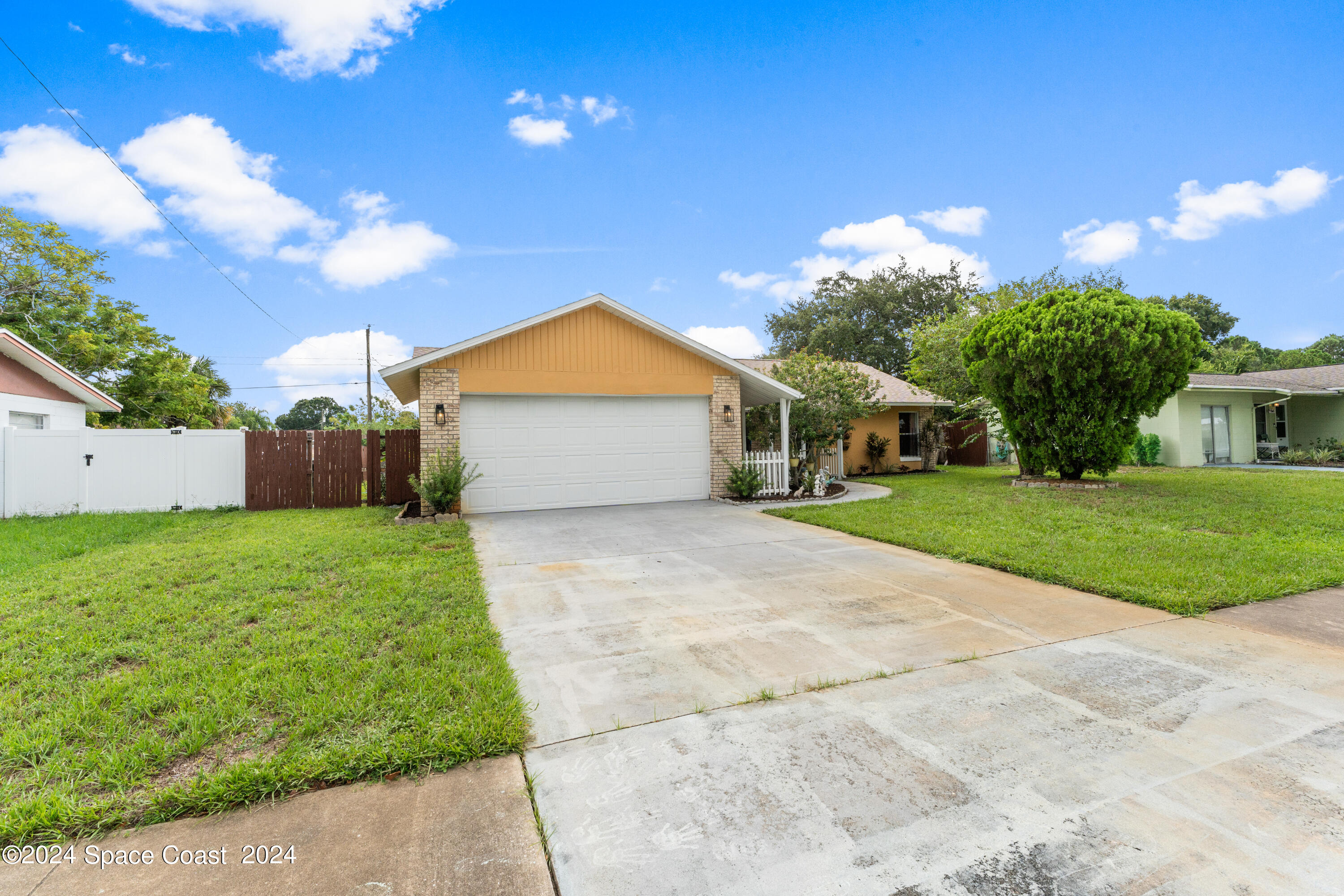 2175 White Sands Drive