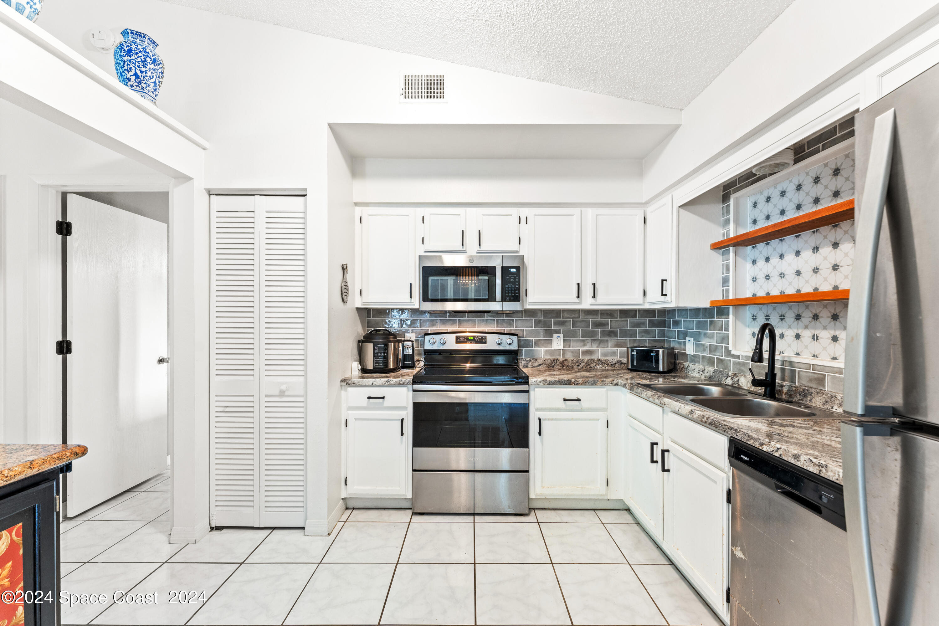 2175 White Sands Drive
