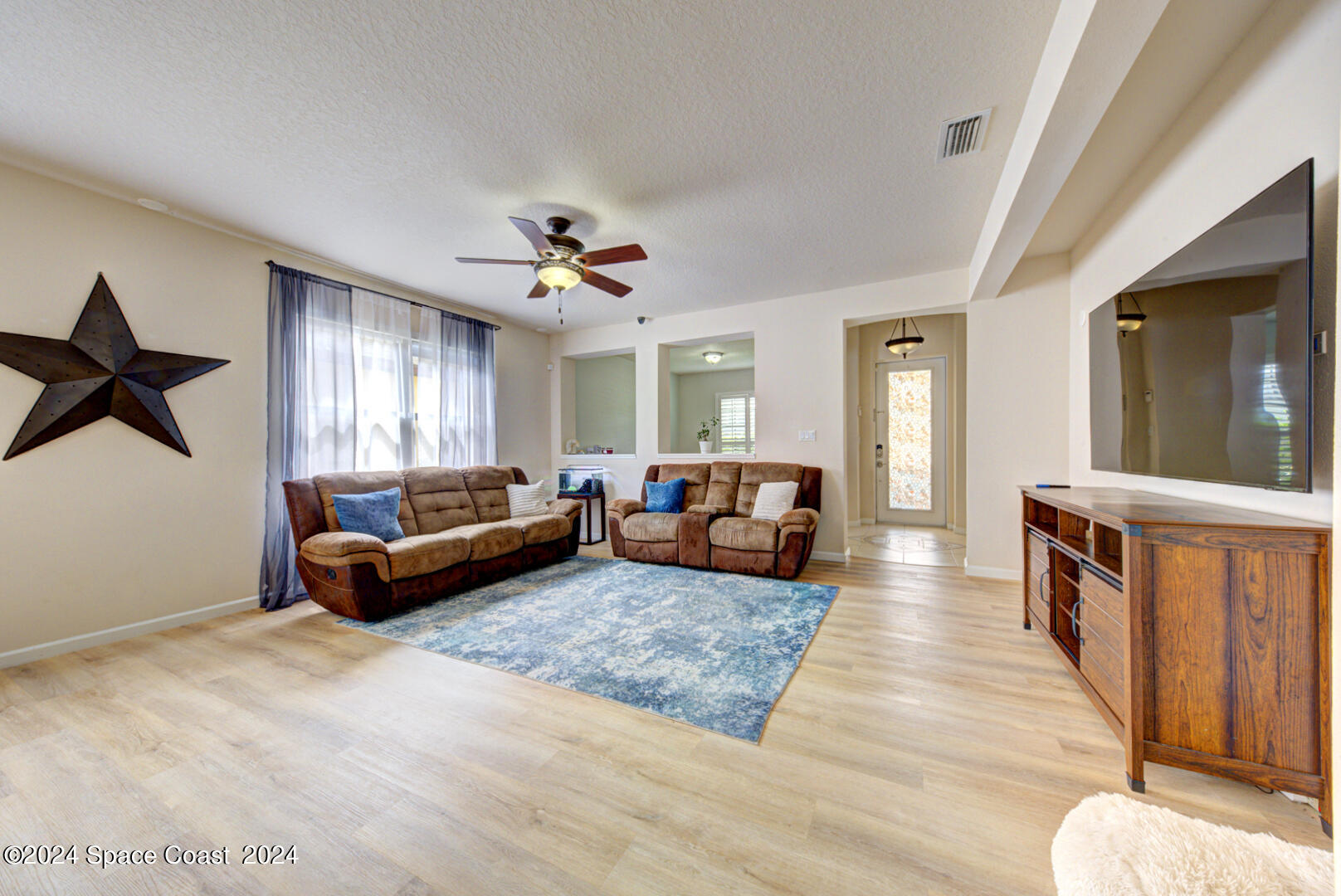 612 Marian Court