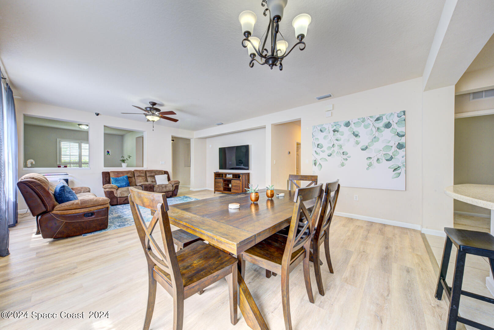612 Marian Court