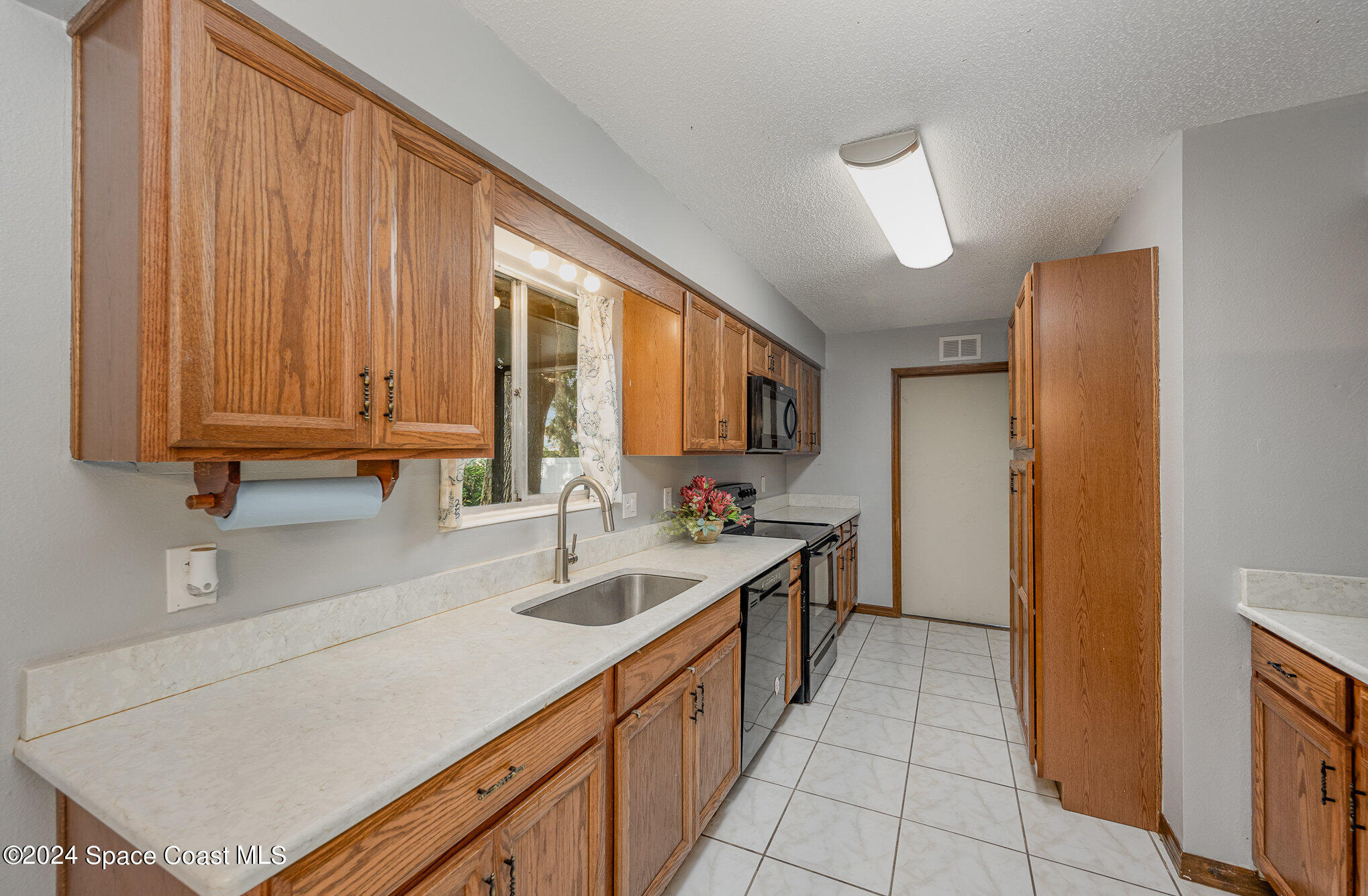 112 Americana Boulevard NW