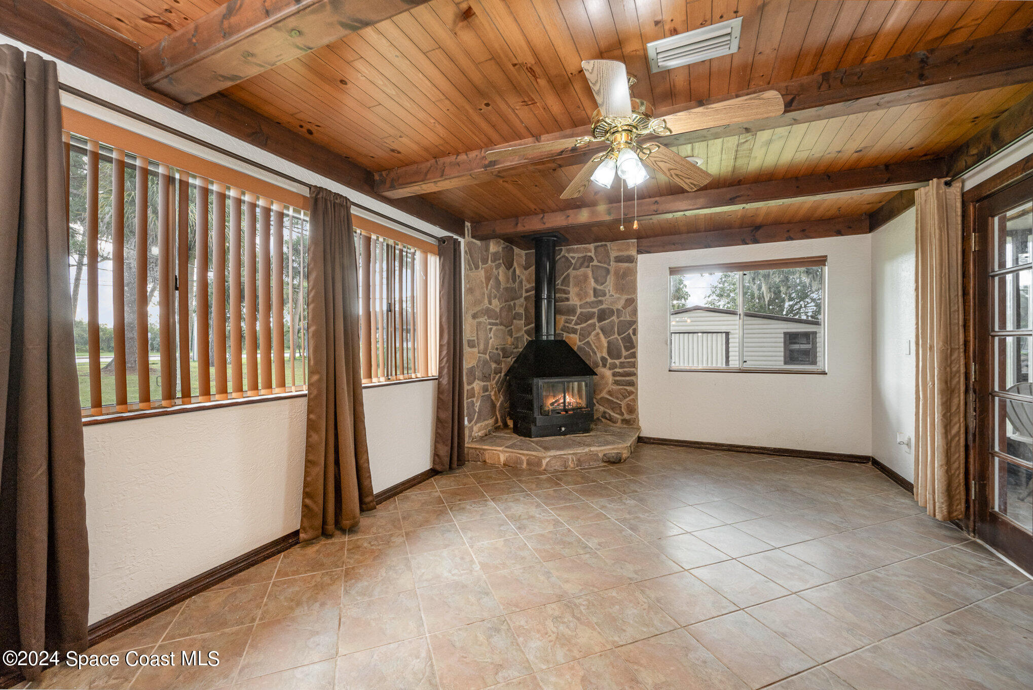 112 Americana Boulevard NW