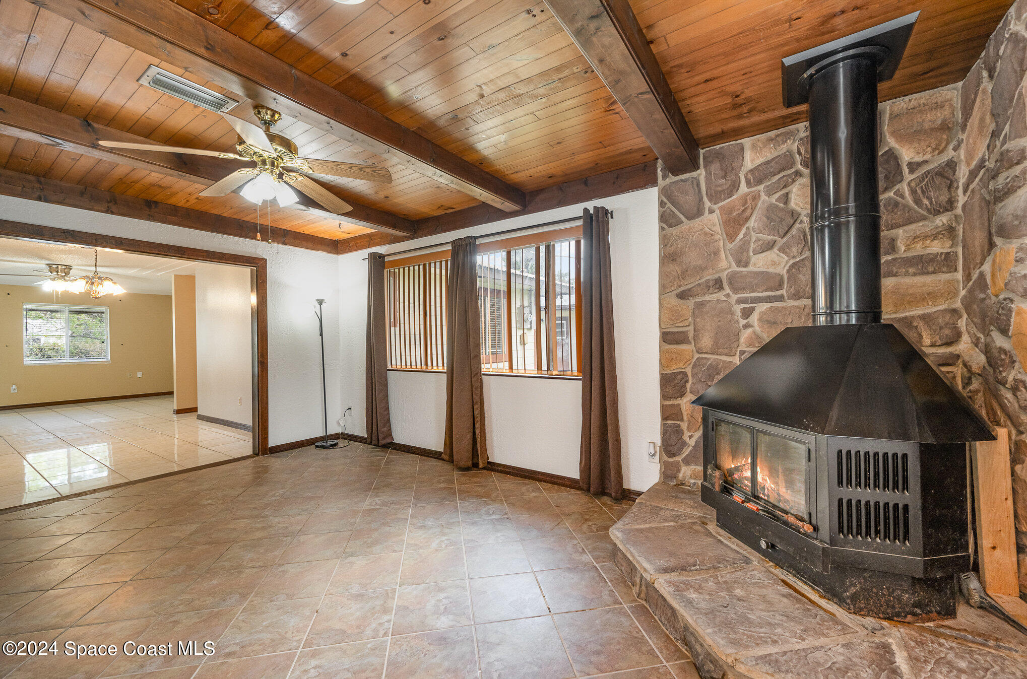 112 Americana Boulevard NW