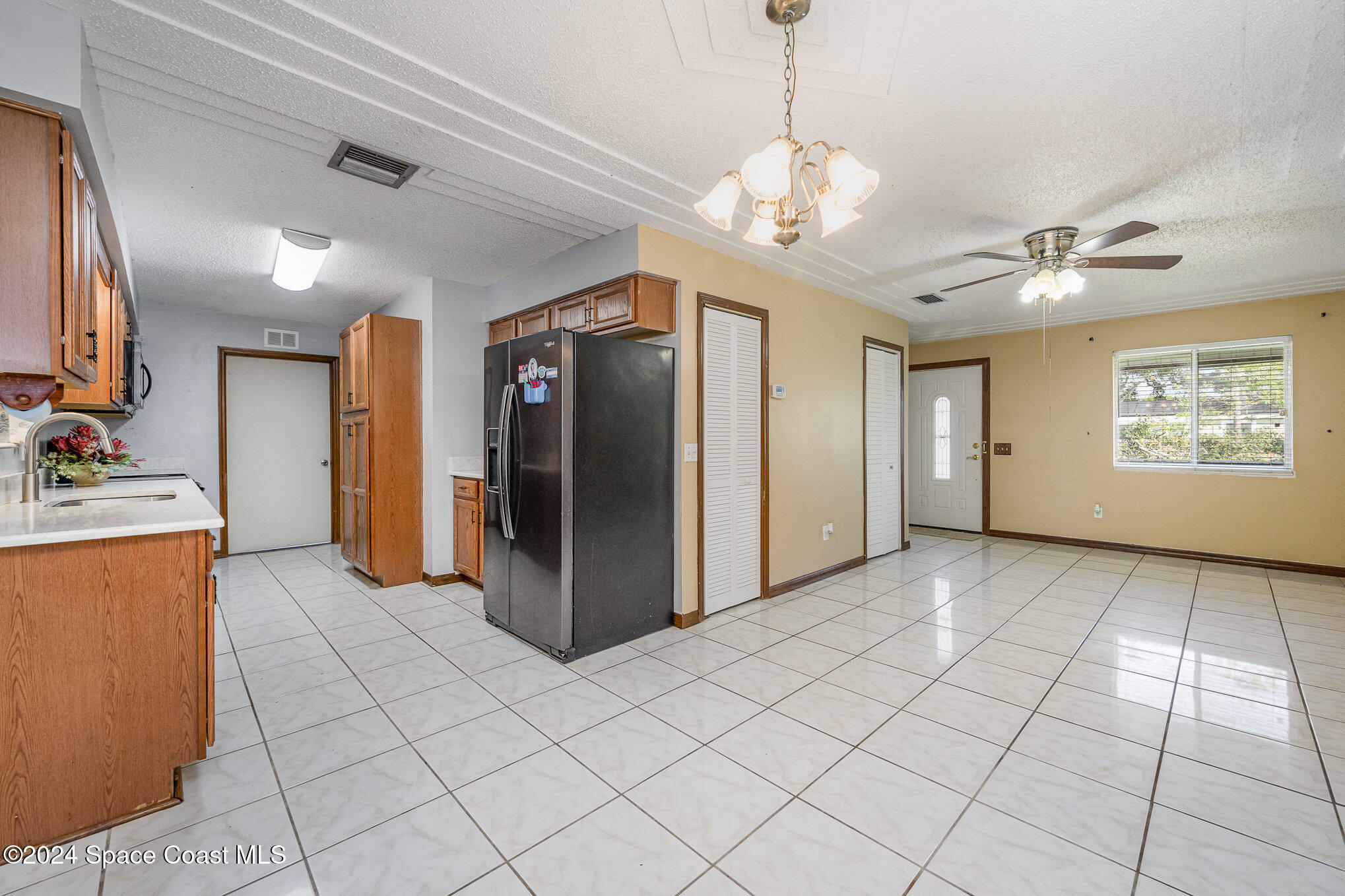 112 Americana Boulevard NW