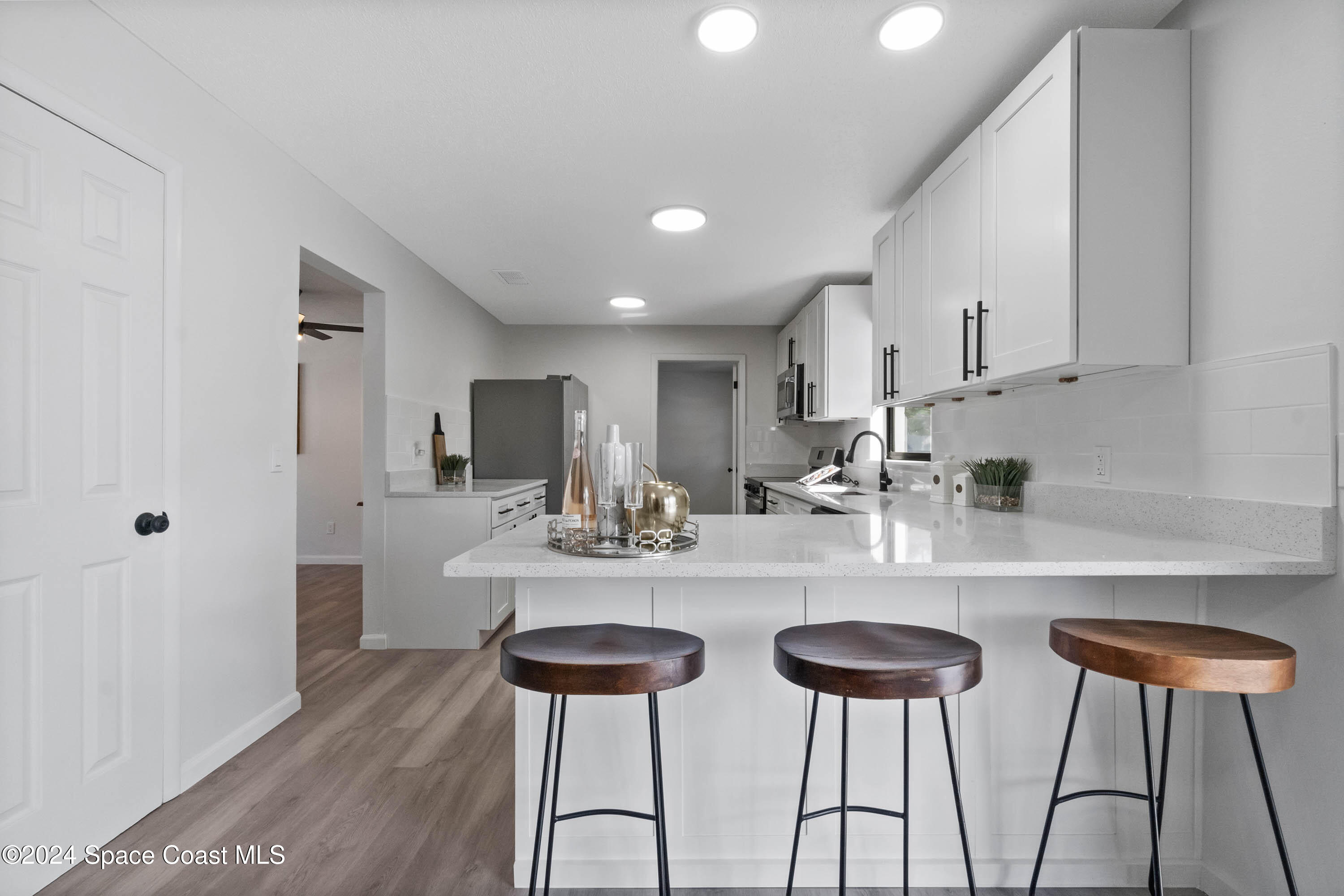 1121 Coronado Drive