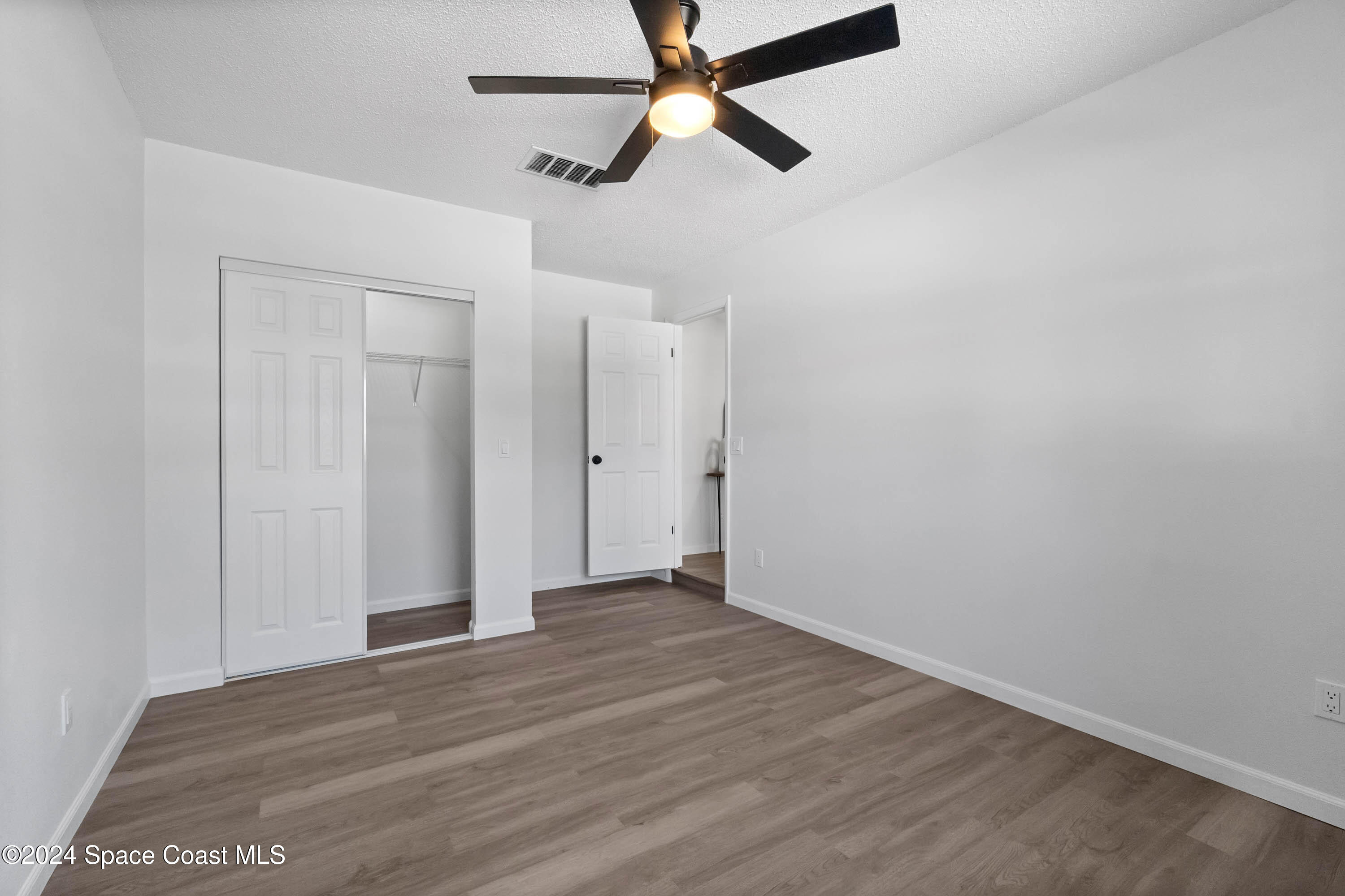 1121 Coronado Drive
