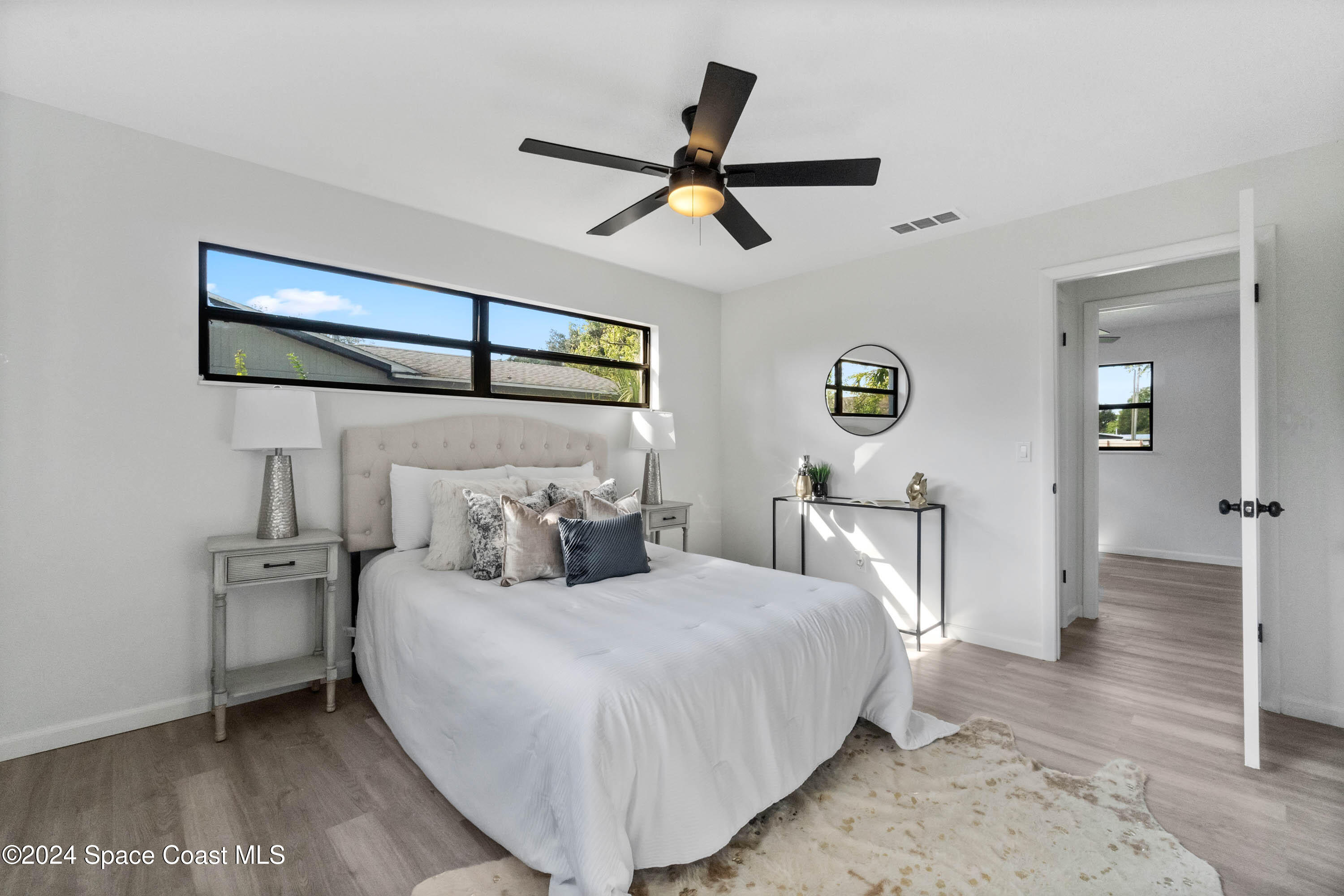 1121 Coronado Drive