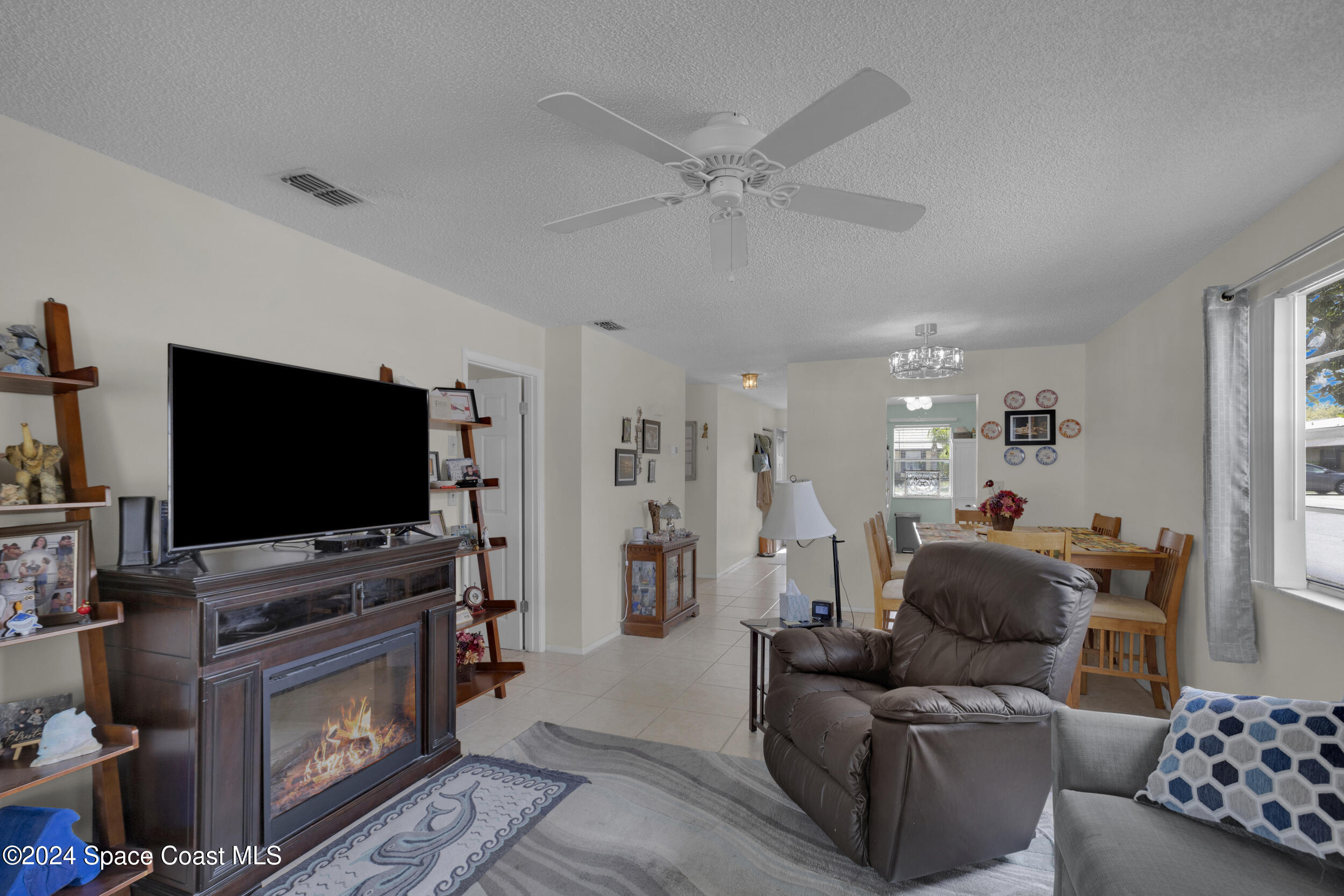 1283 Cheney Highway I
