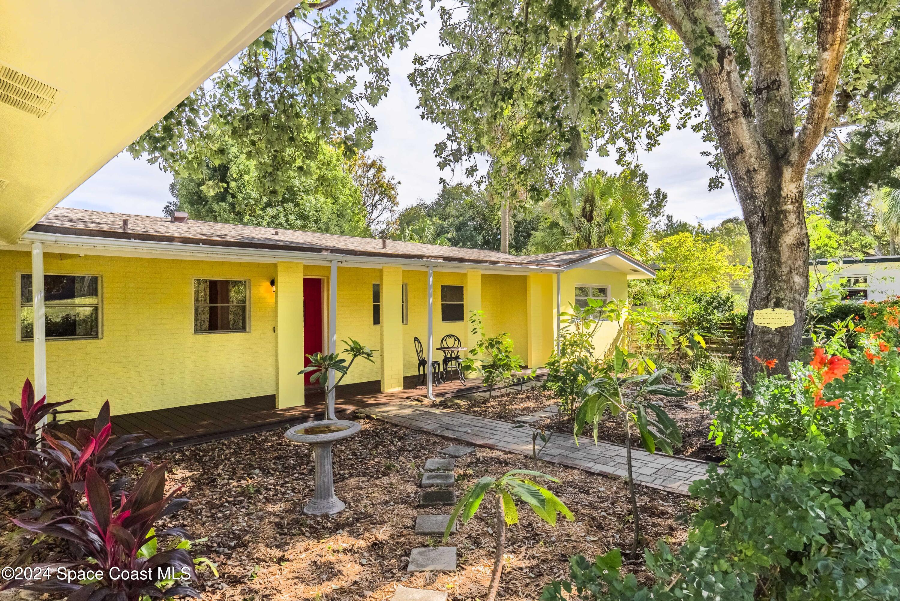 3048 Sunset Lane