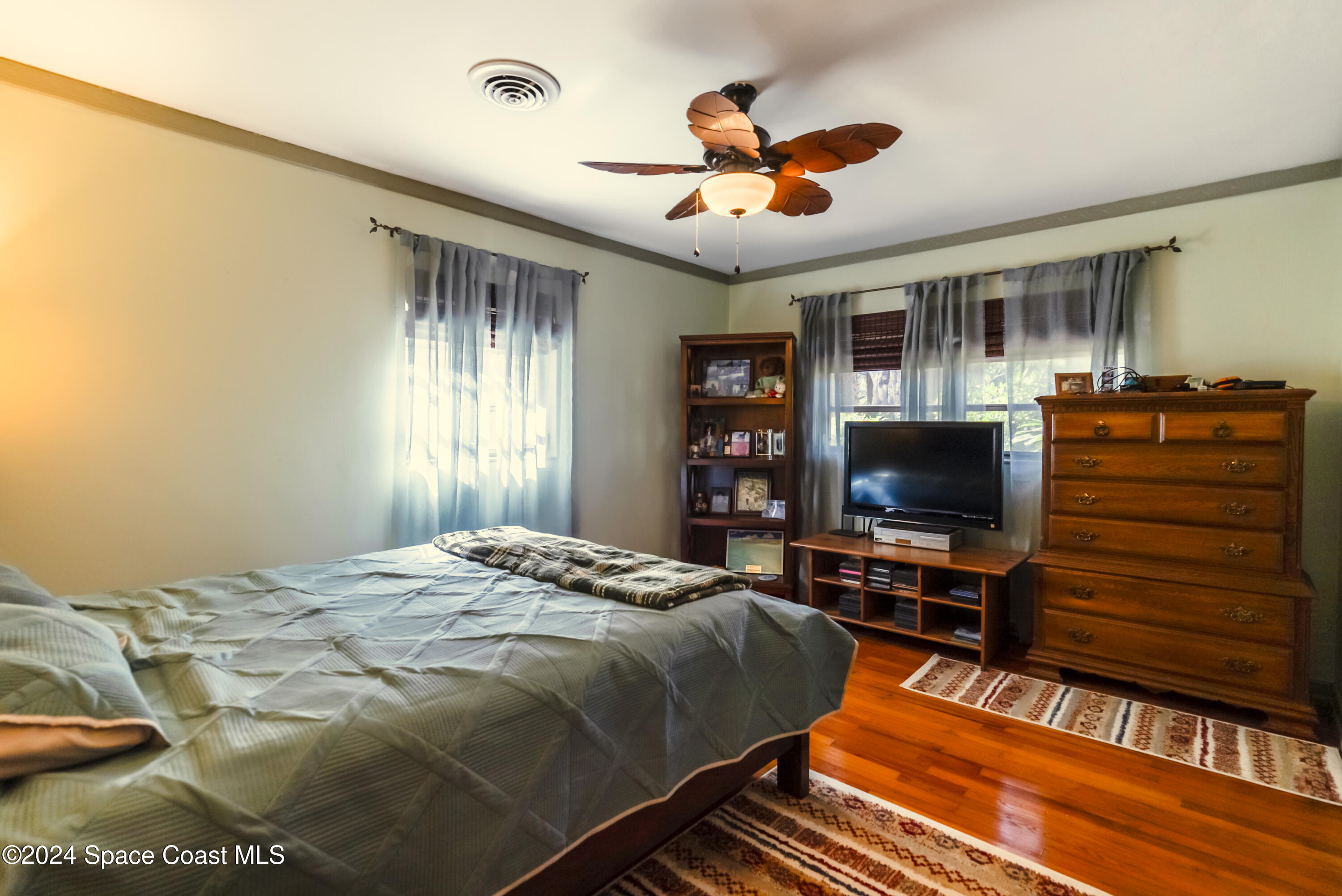 3048 Sunset Lane