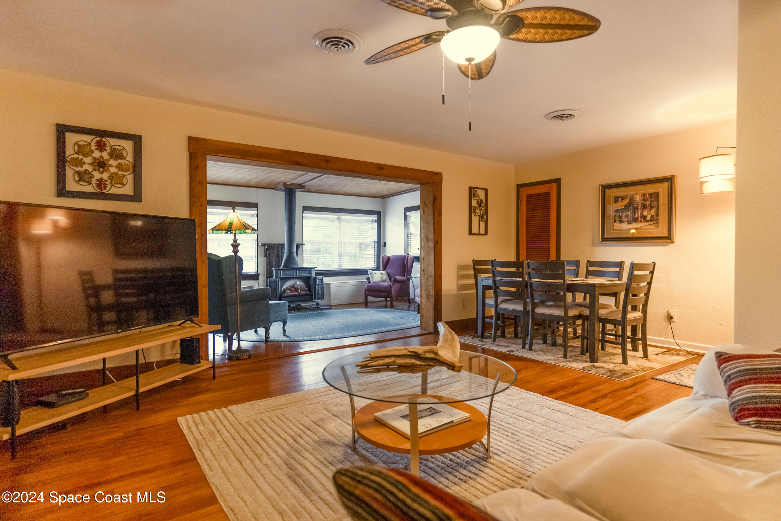 3048 Sunset Lane
