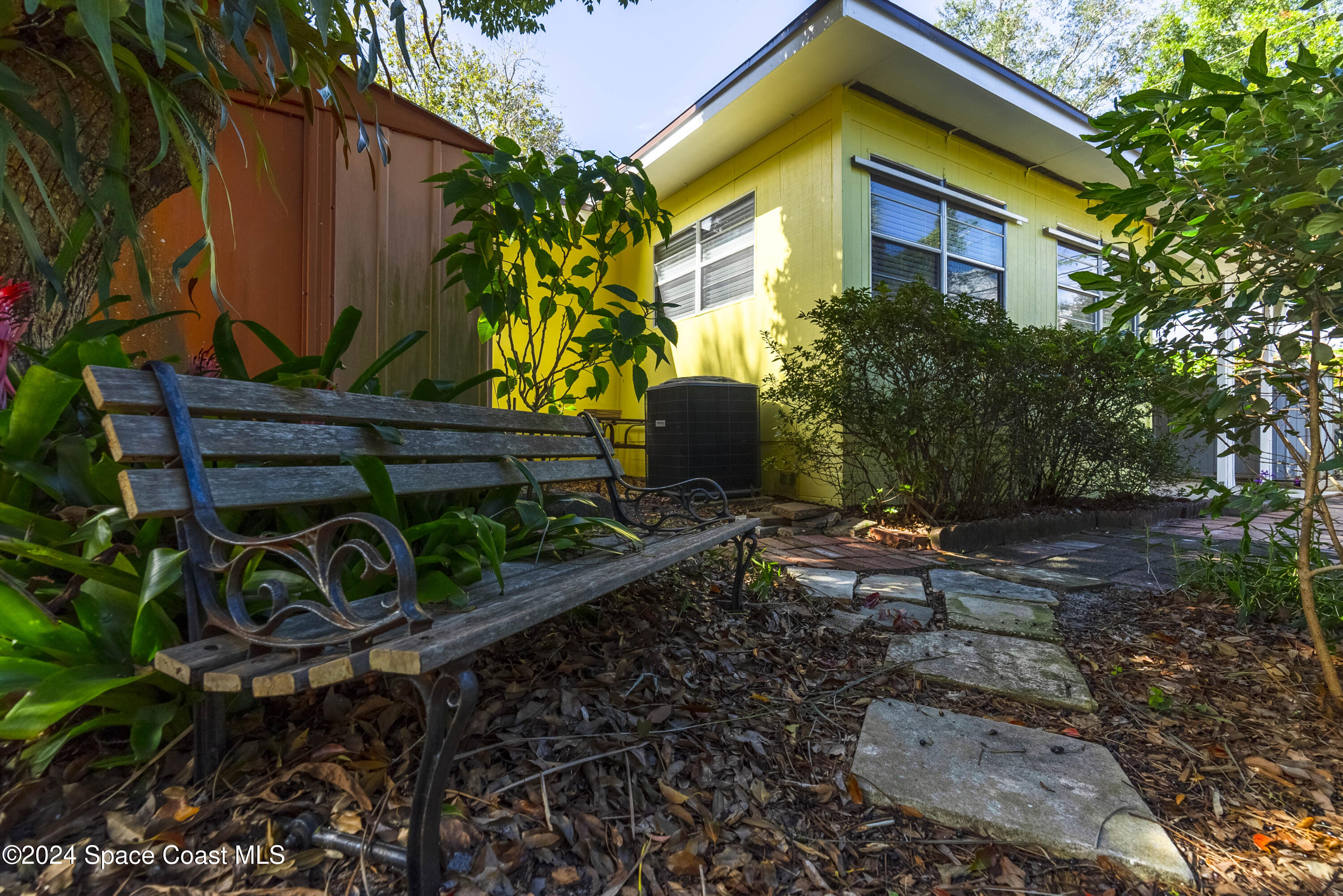 3048 Sunset Lane