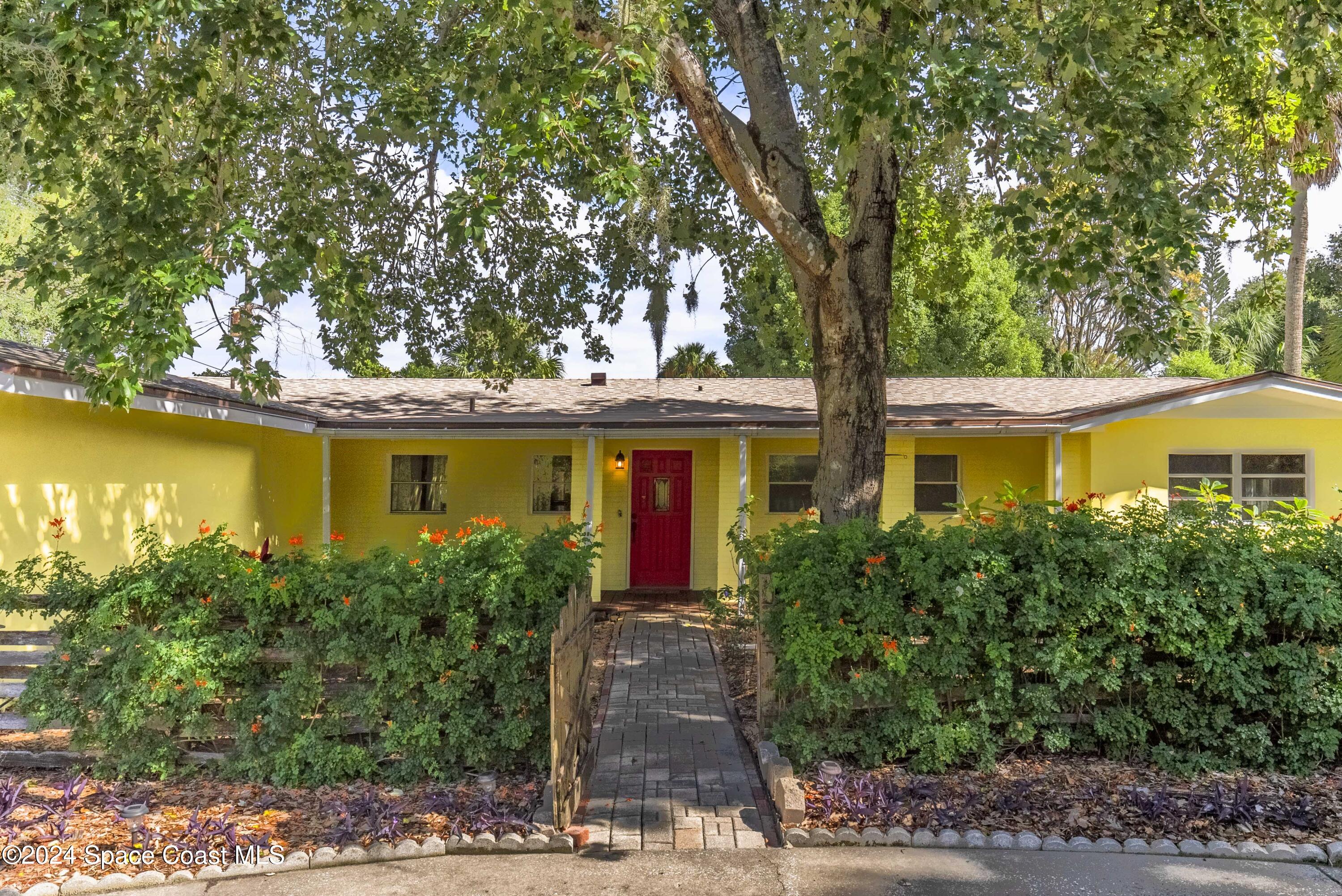 3048 Sunset Lane