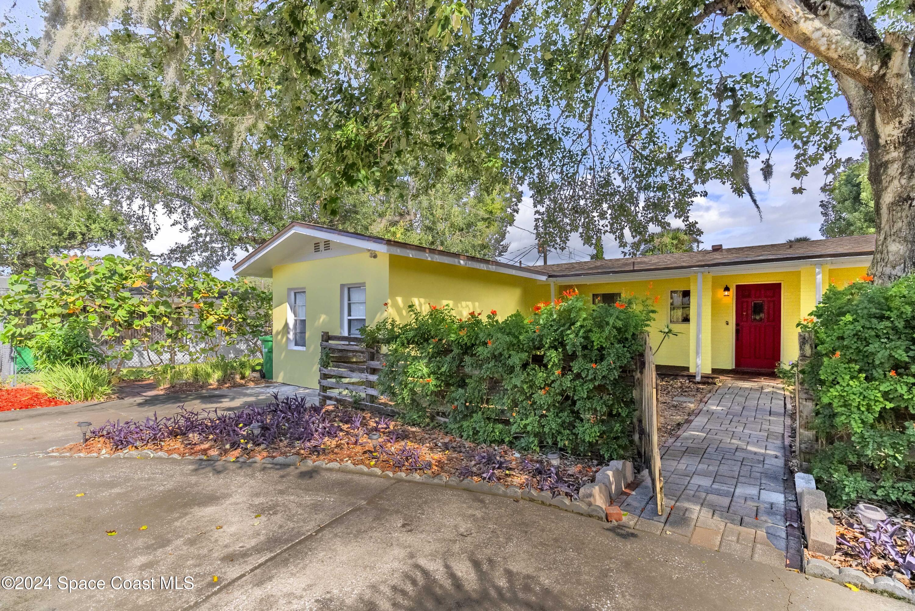 3048 Sunset Lane