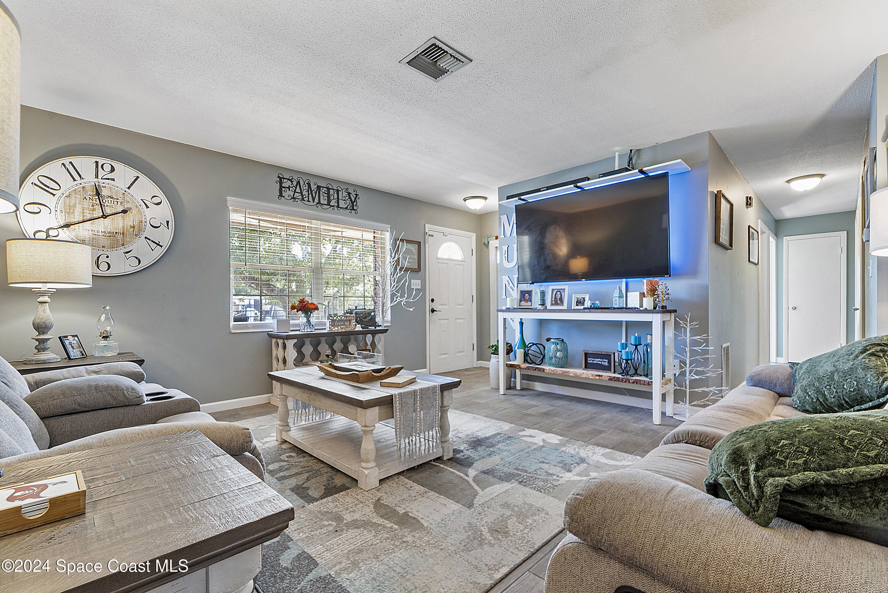 1180 Nova Terrace