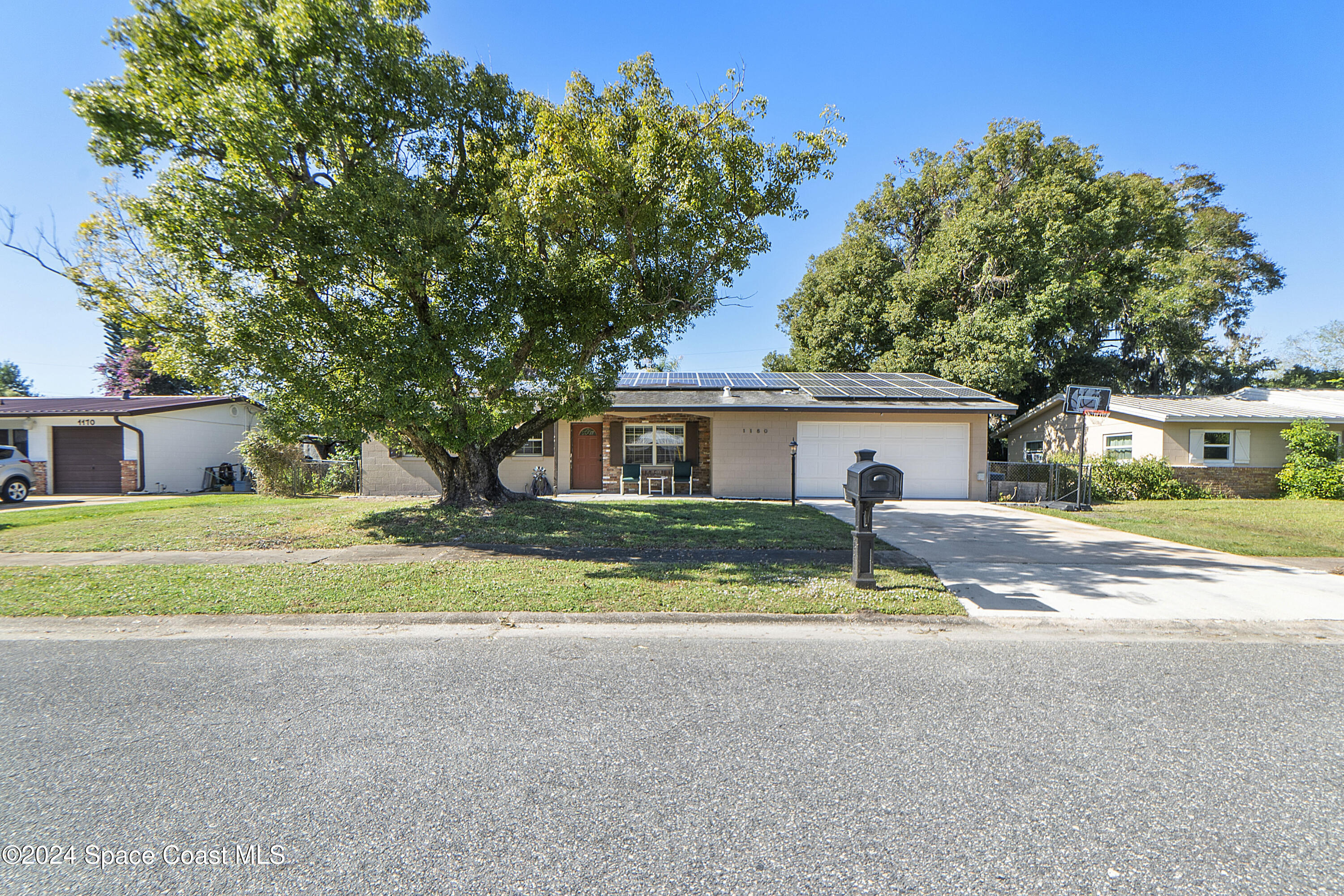 1180 Nova Terrace