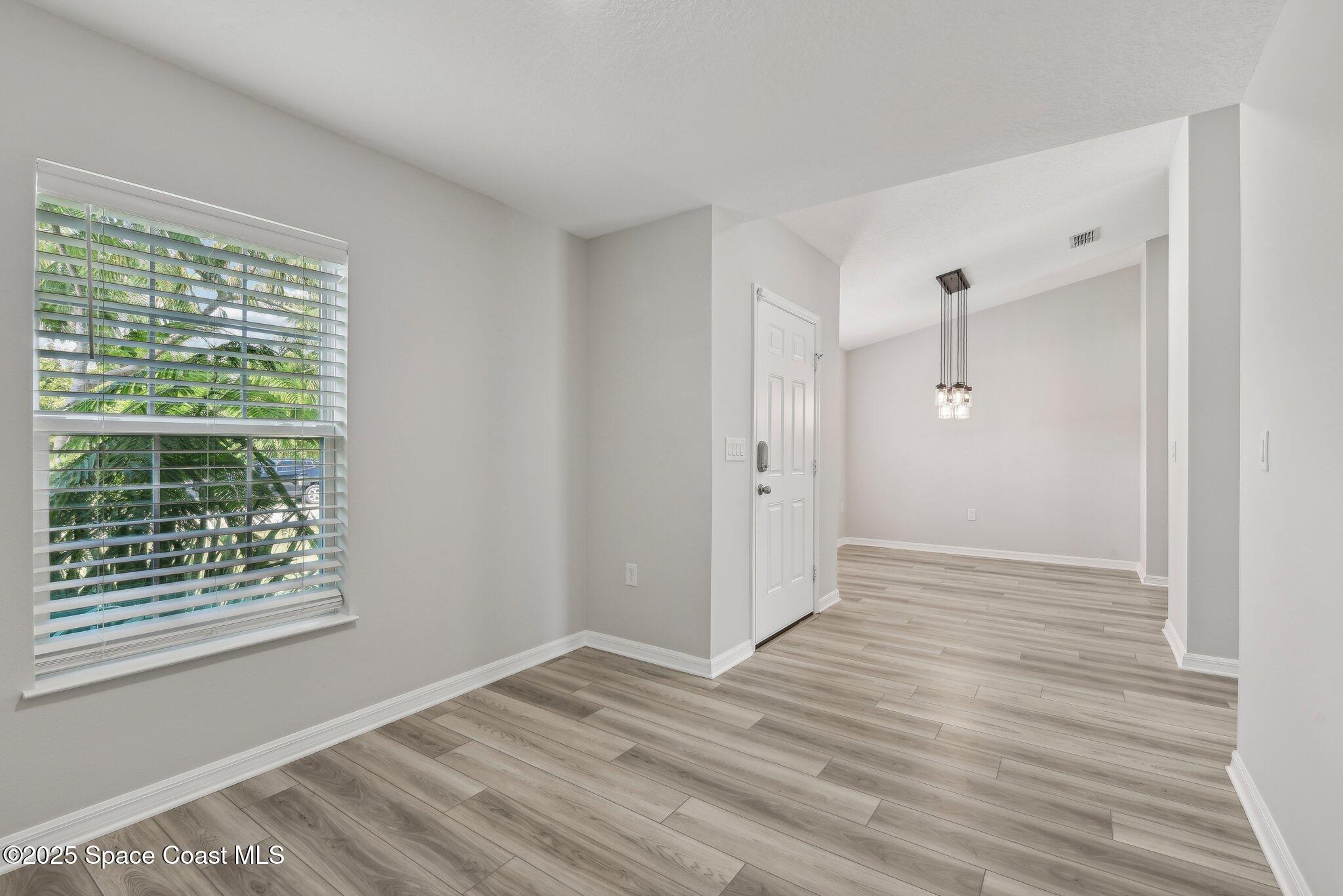884 Lilac Street SE