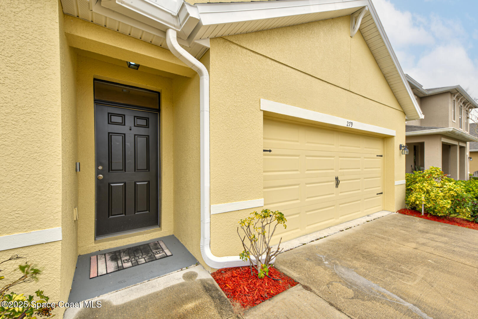 279 Forest Trace Circle